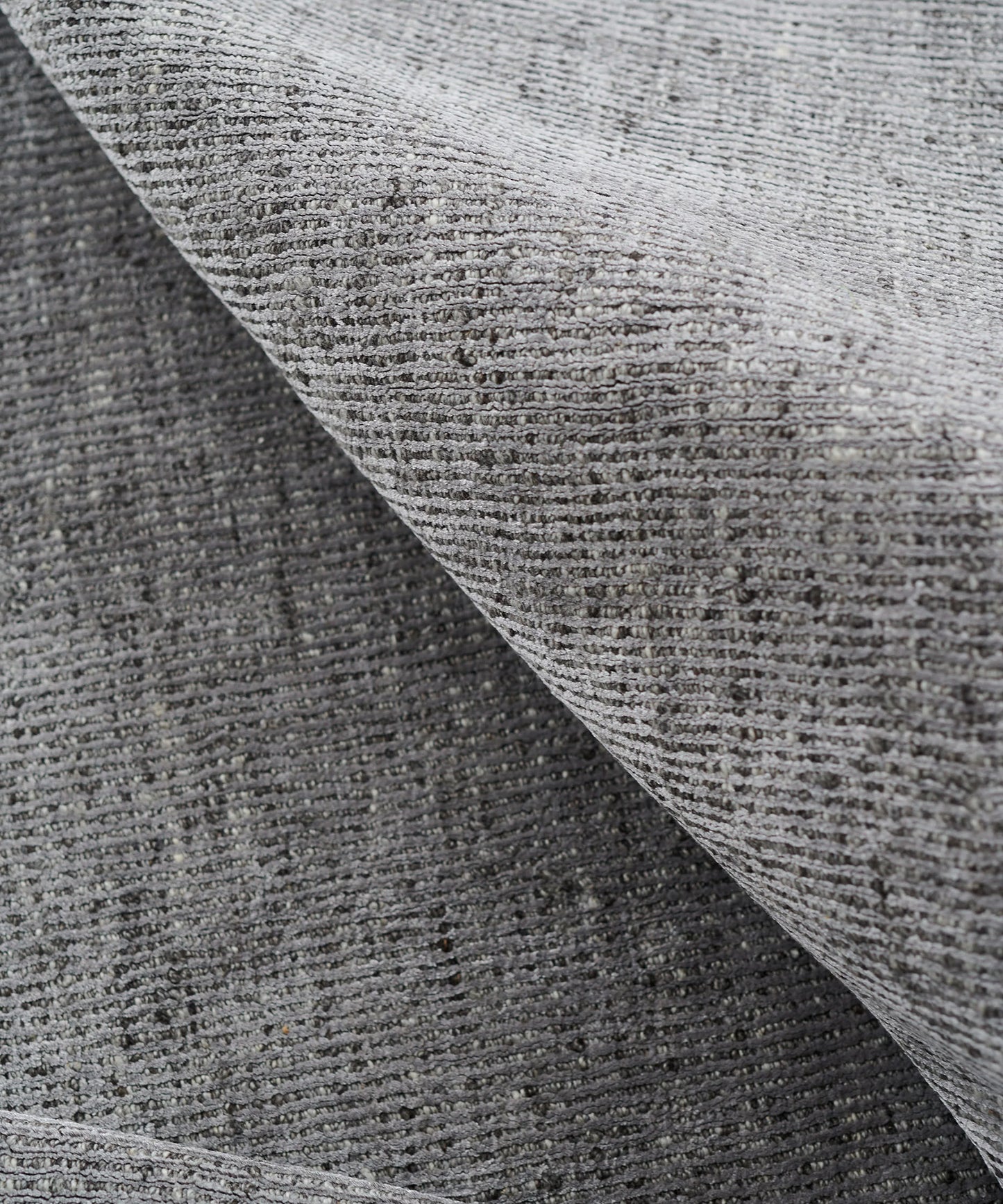 Alva Rug in Silver