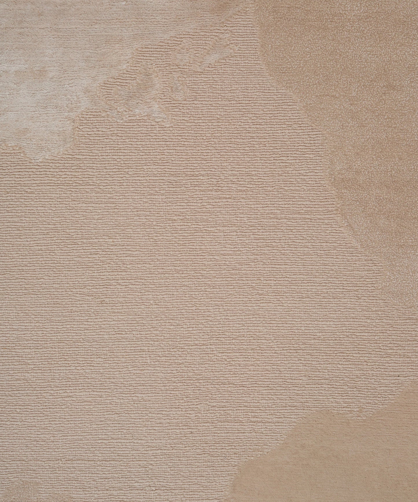 Monu Rug in Beige