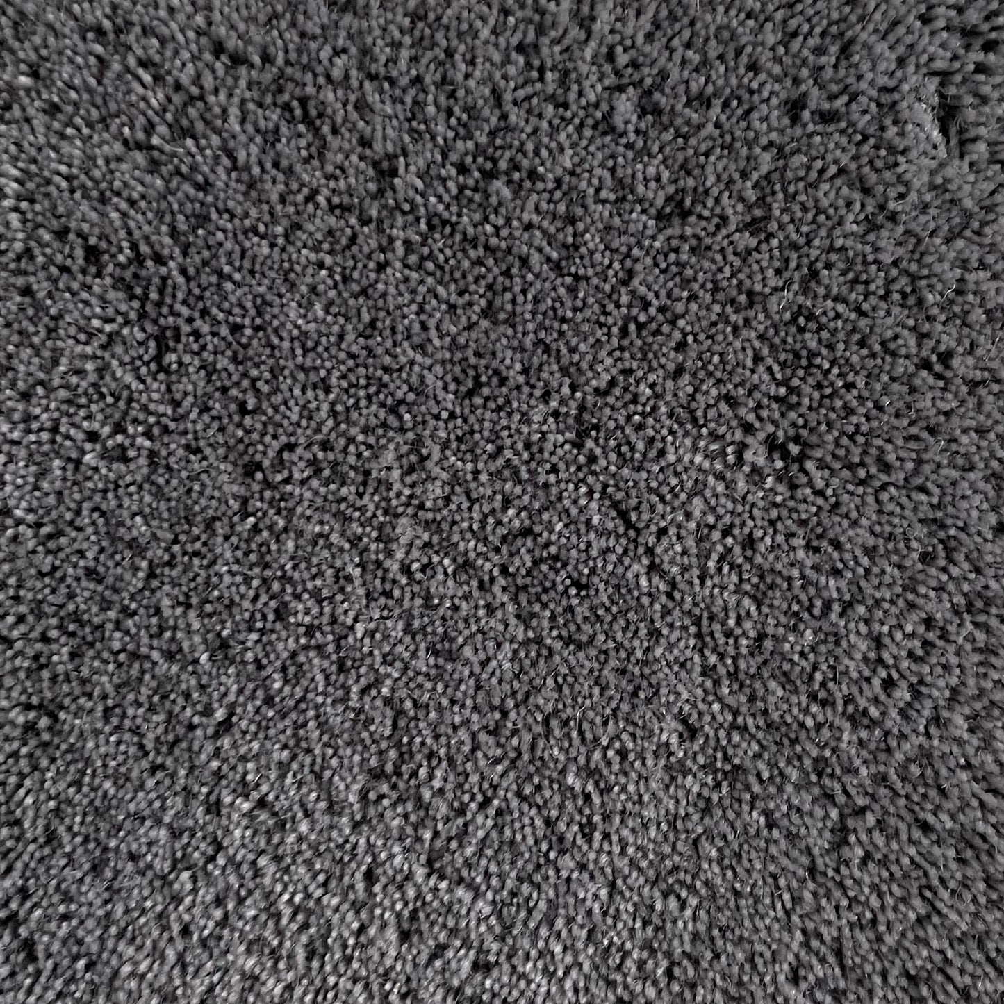 100% New Zealand Wool in Steel Grey
