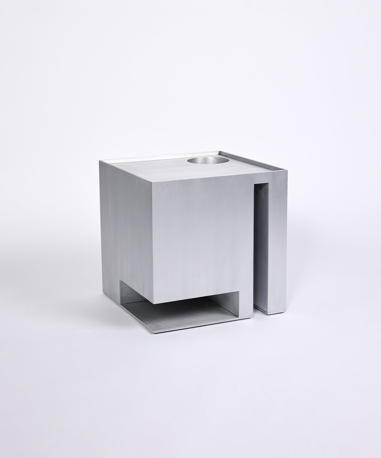 DW-1-dwell-side-table-02