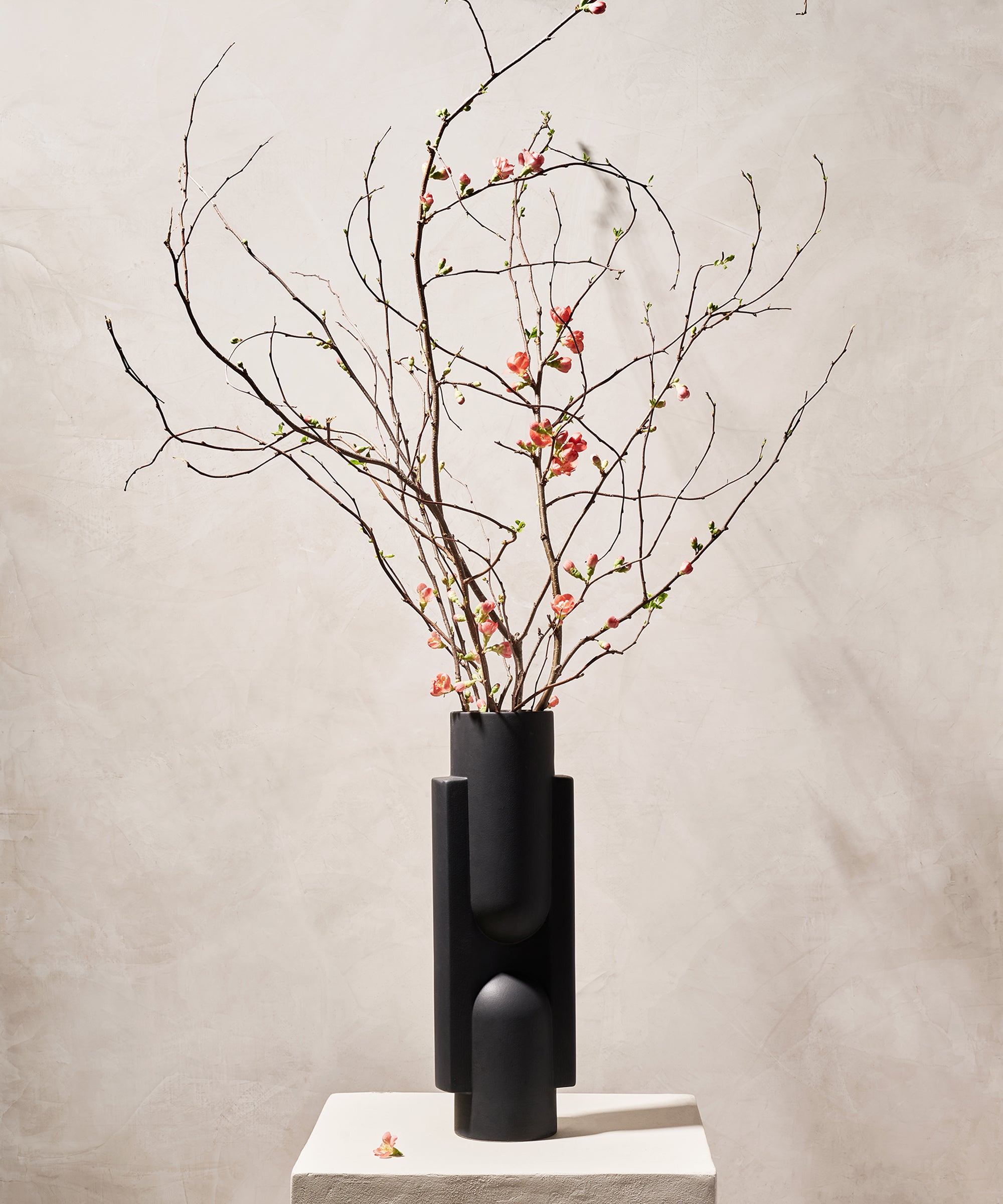 Kala Slender Porcelain Vase