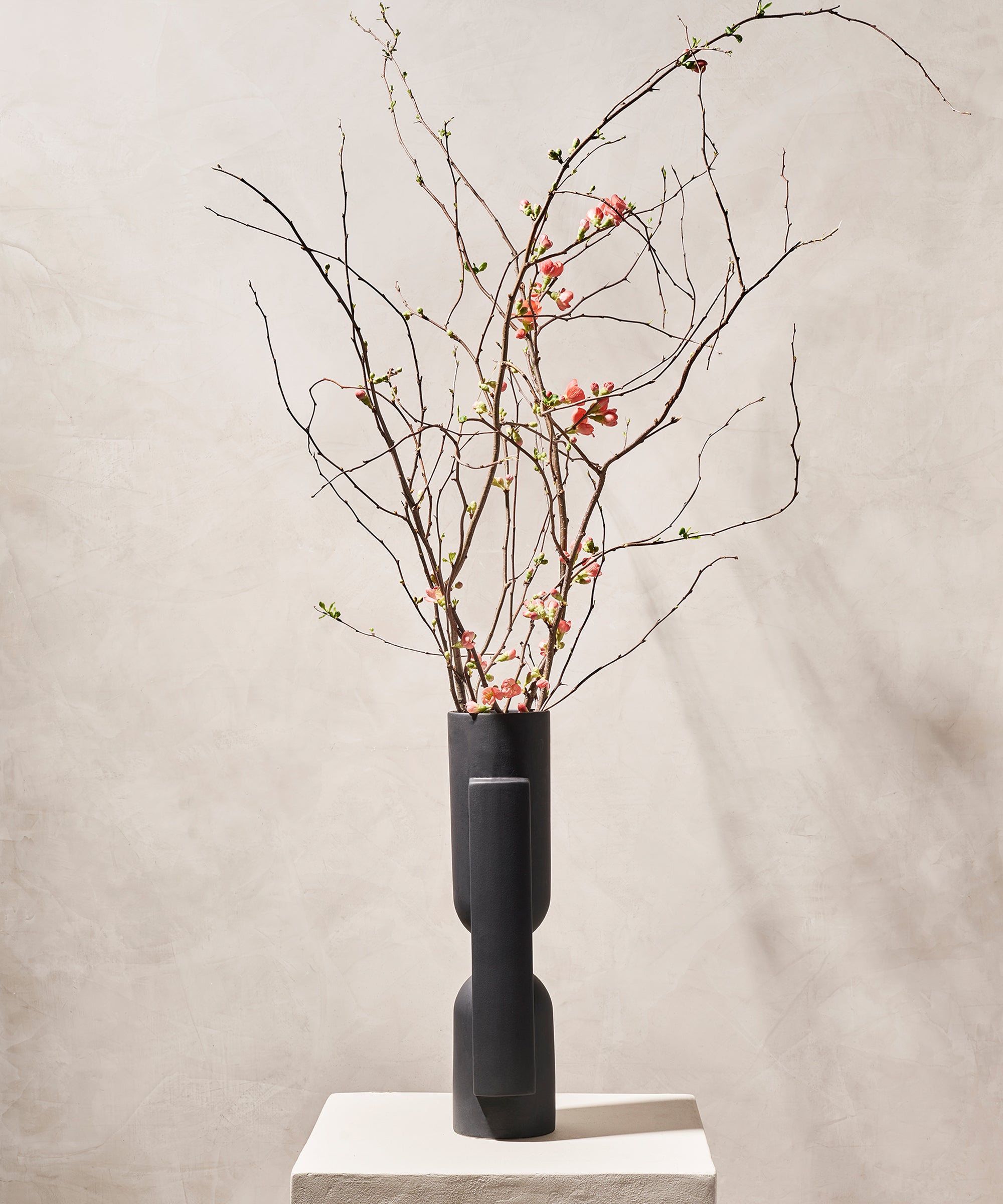 Kala Slender Porcelain Vase