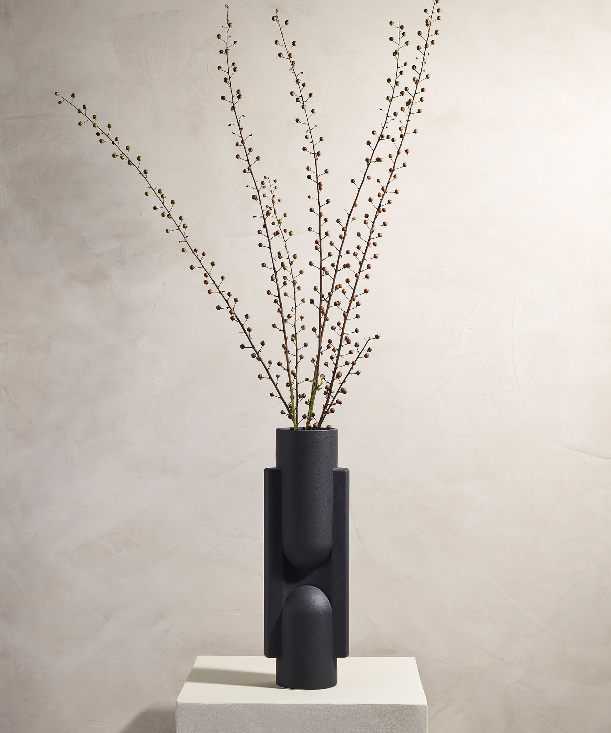 Kala Slender Porcelain Vase