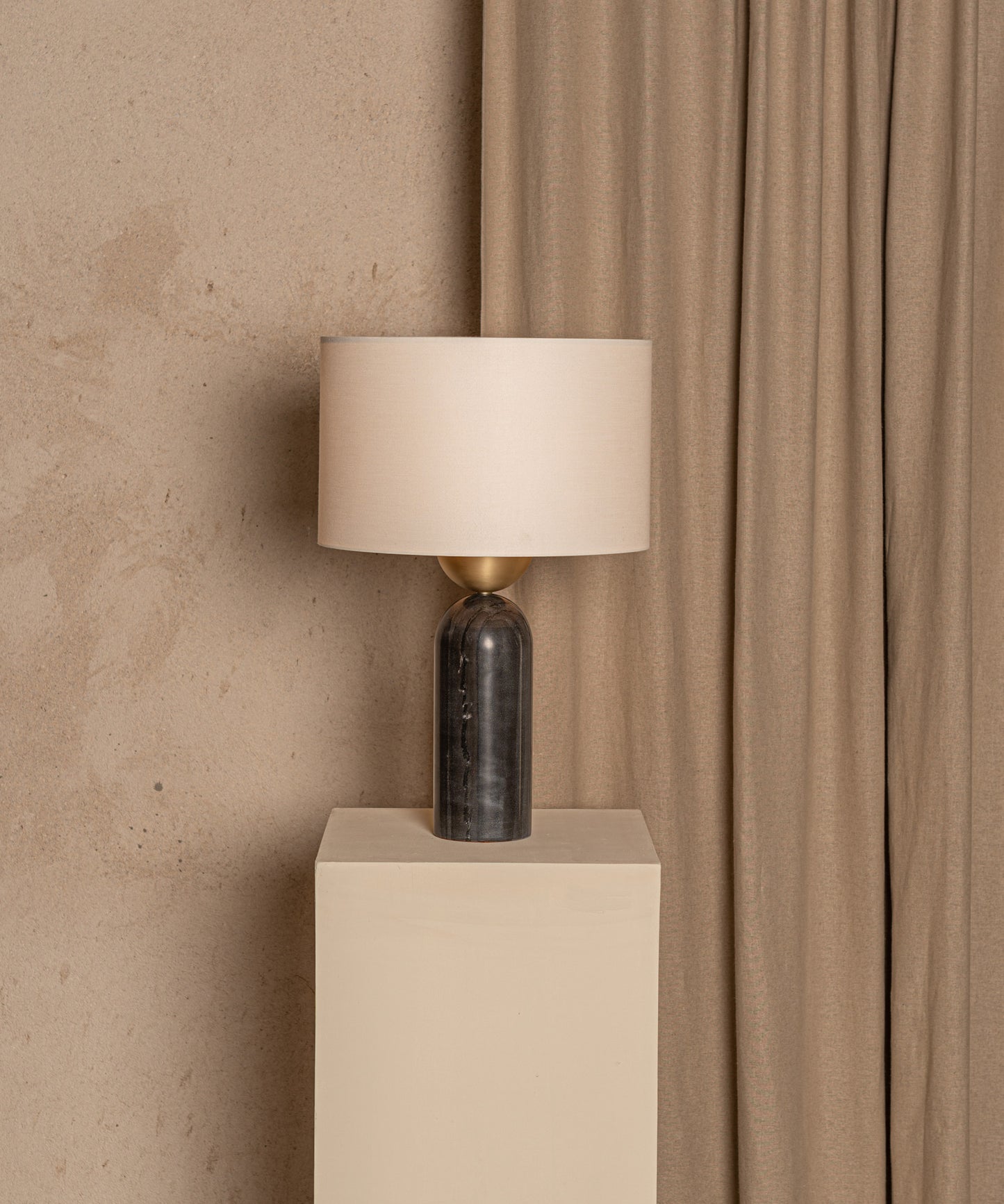 Peona Table Lamp