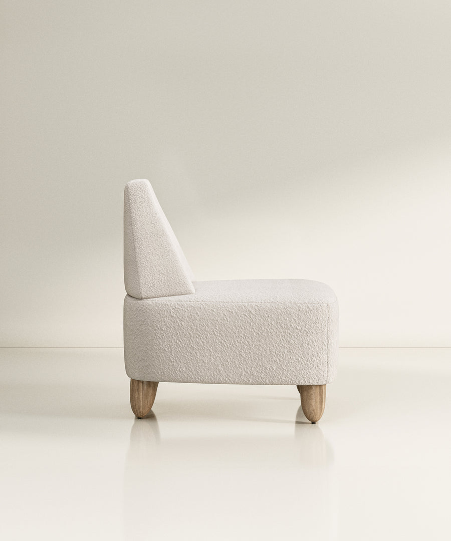 Toma Lounge Chair