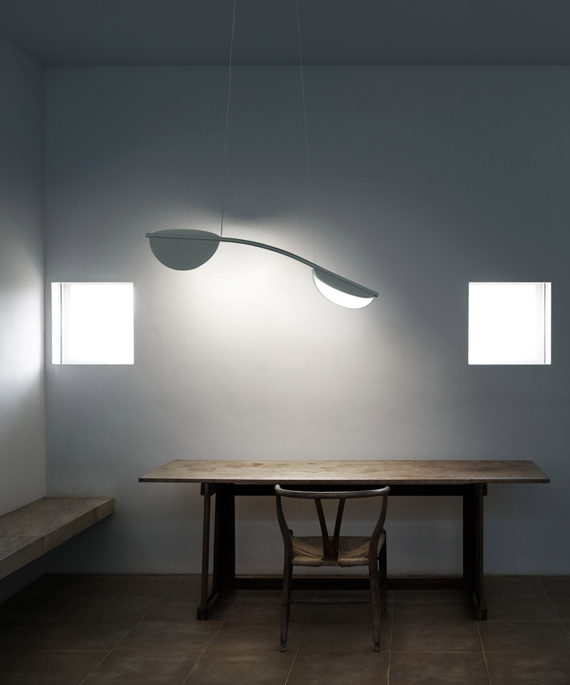 Almendra Arch Suspension Lamp