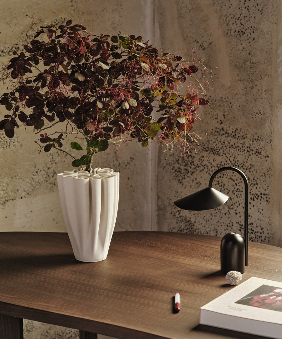 Arum Portable Lamp