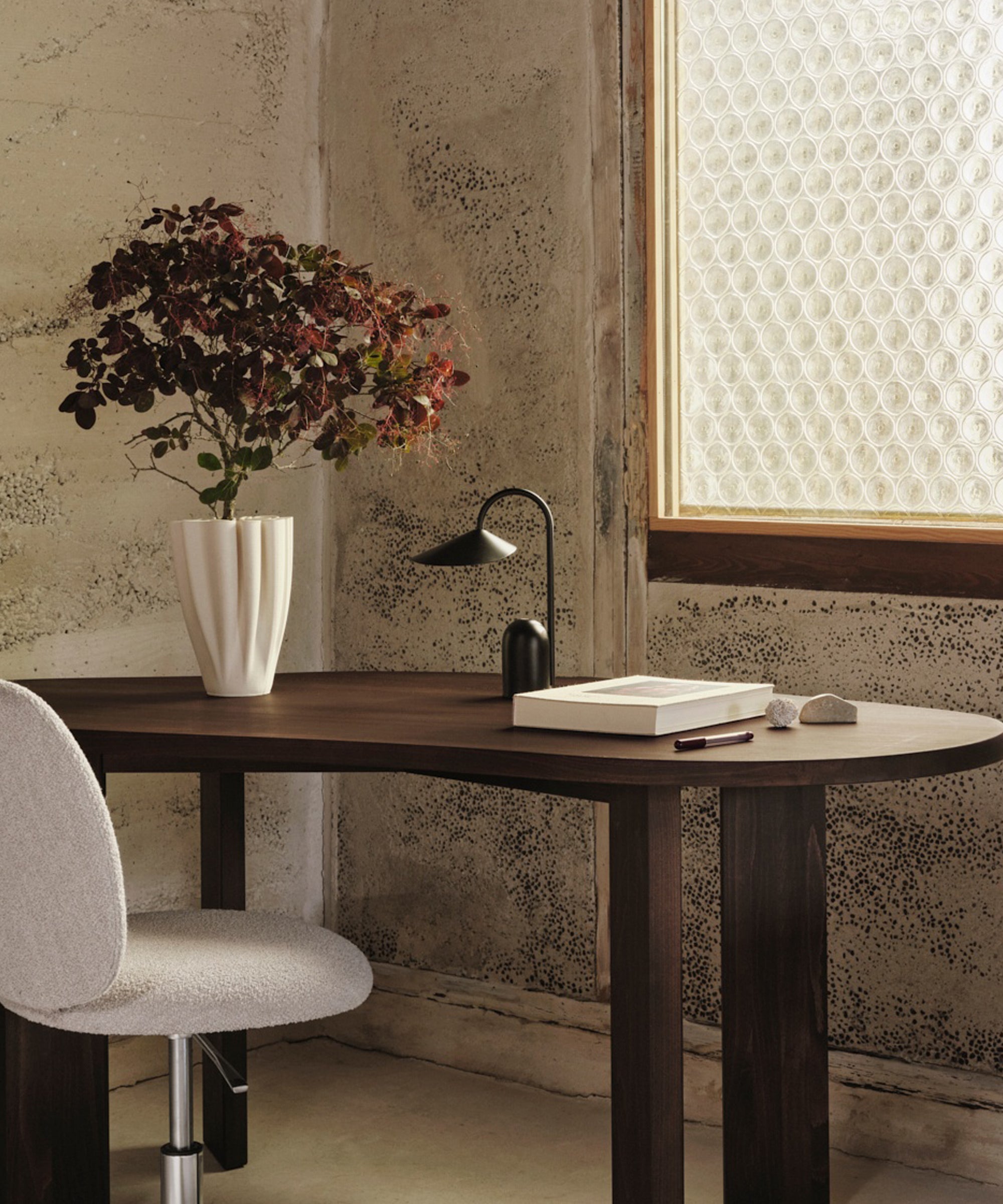 Arum Portable Lamp