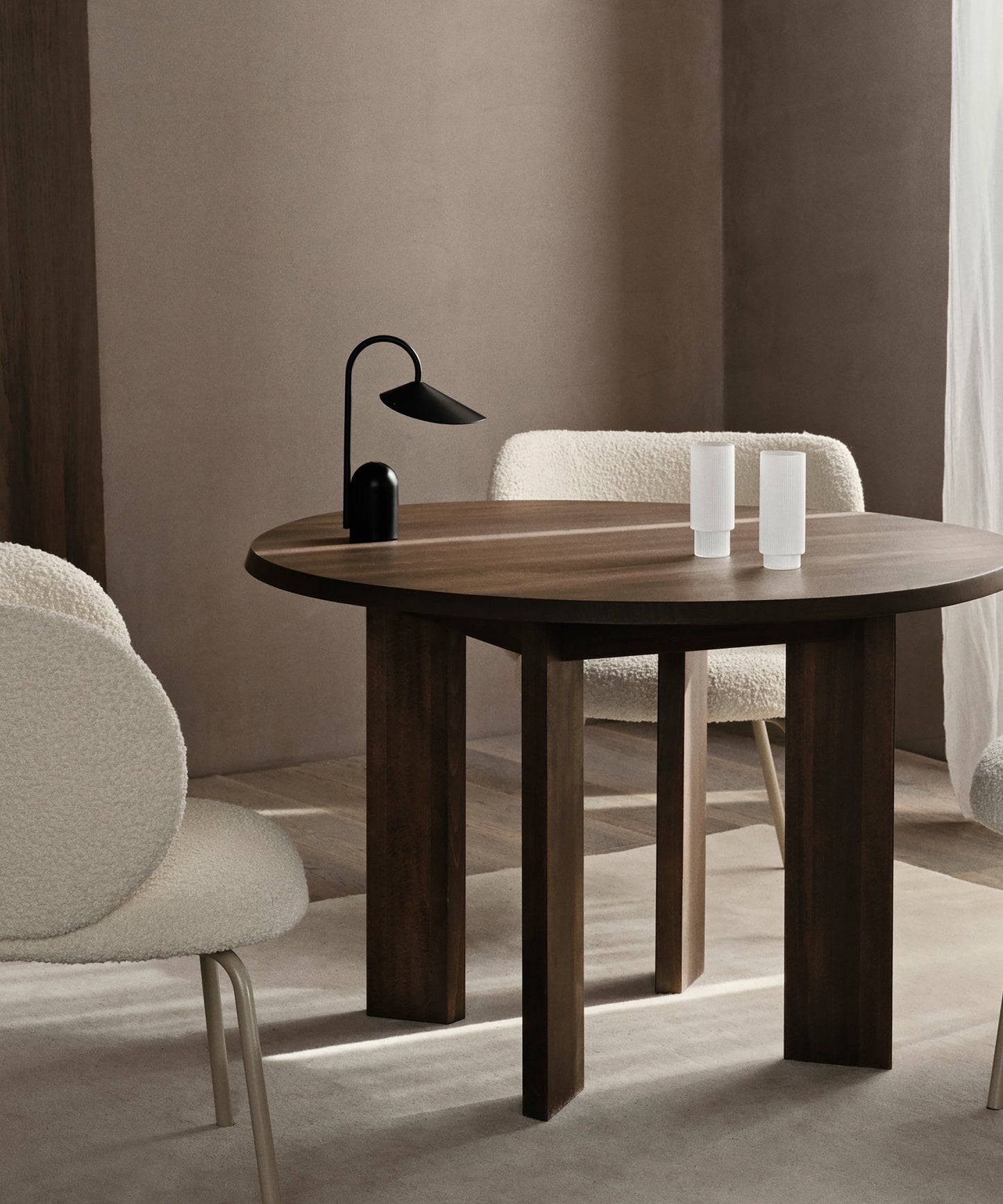 Arum Portable Lamp