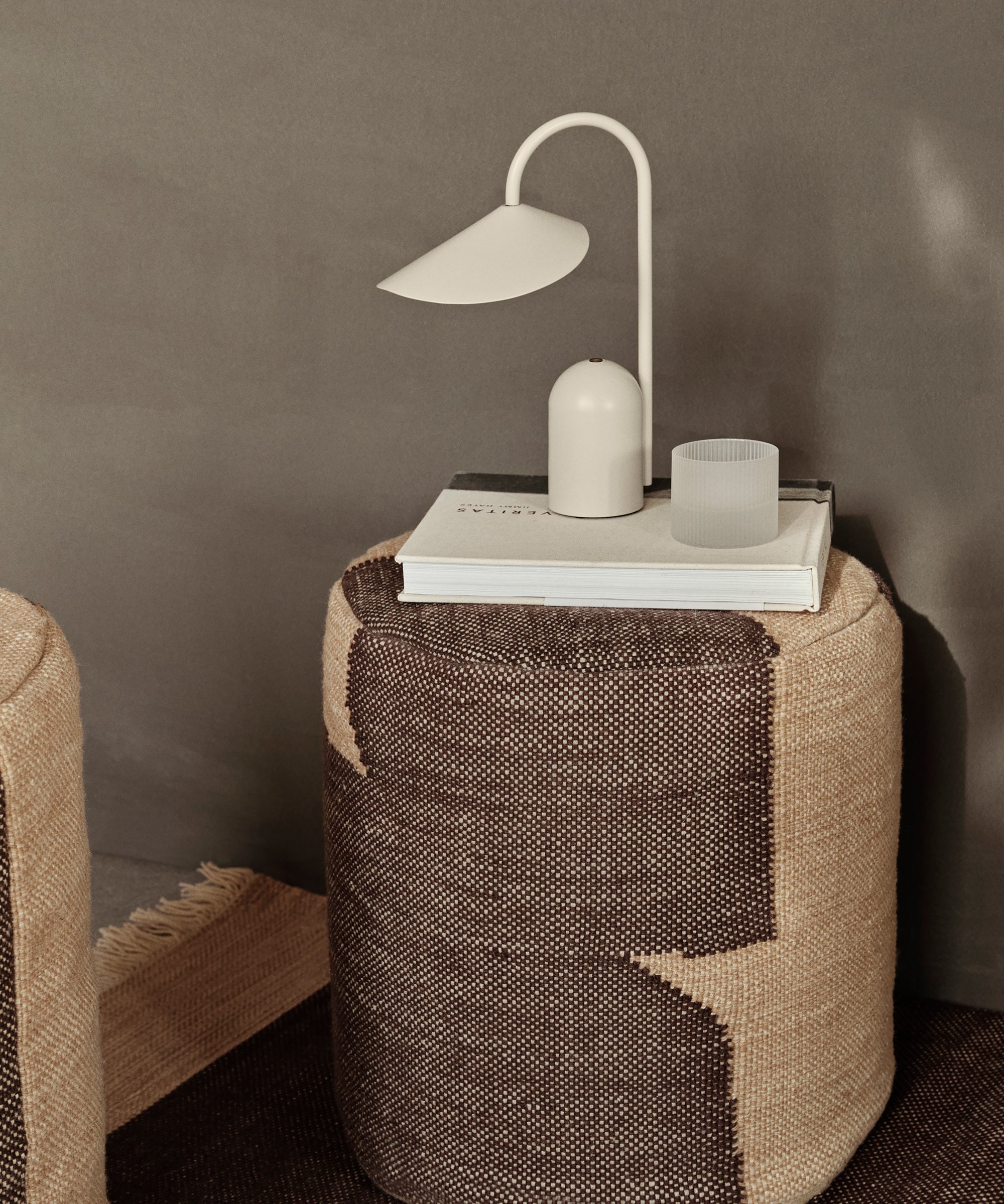 Arum Portable Lamp