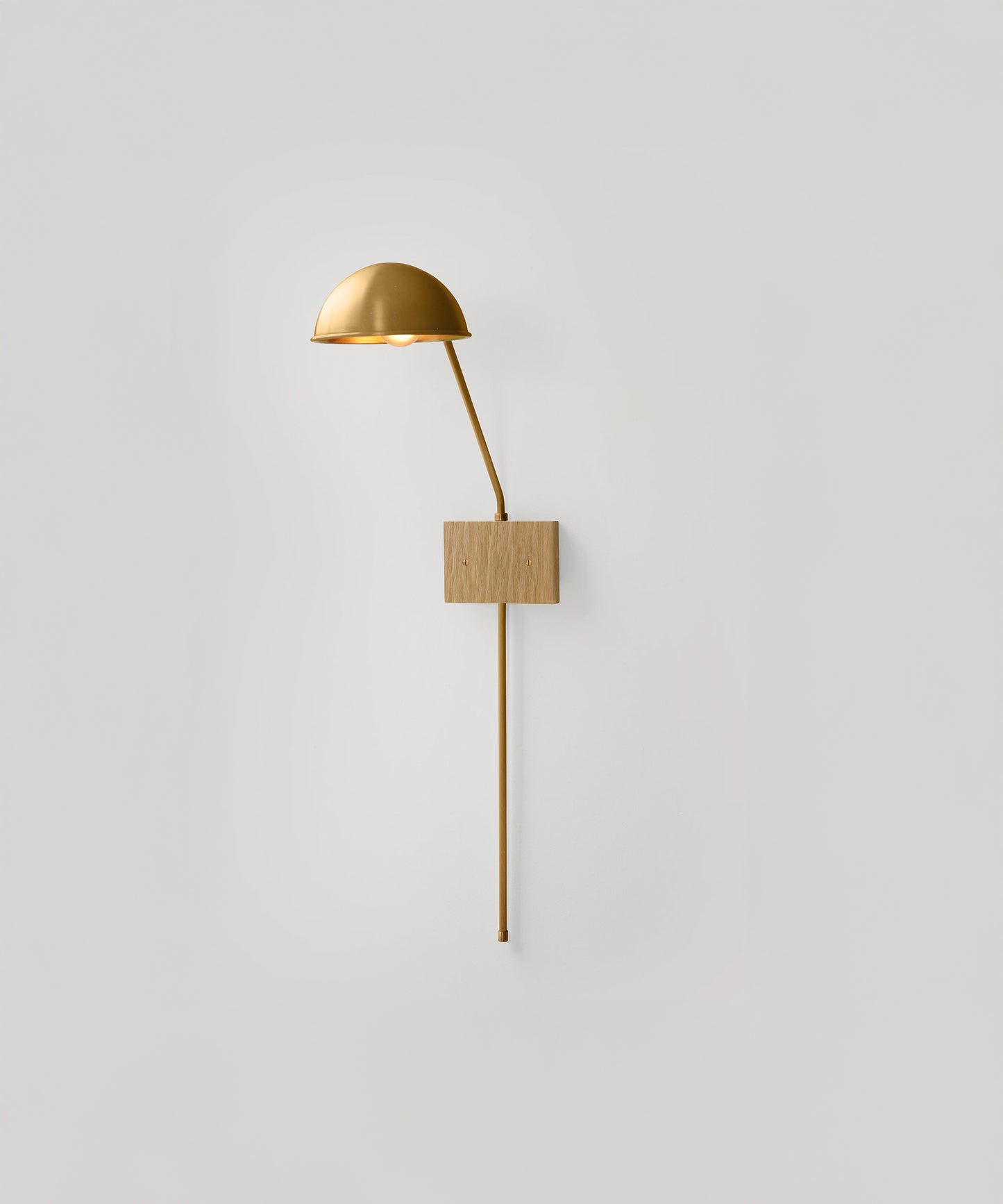 Atlas Sconce