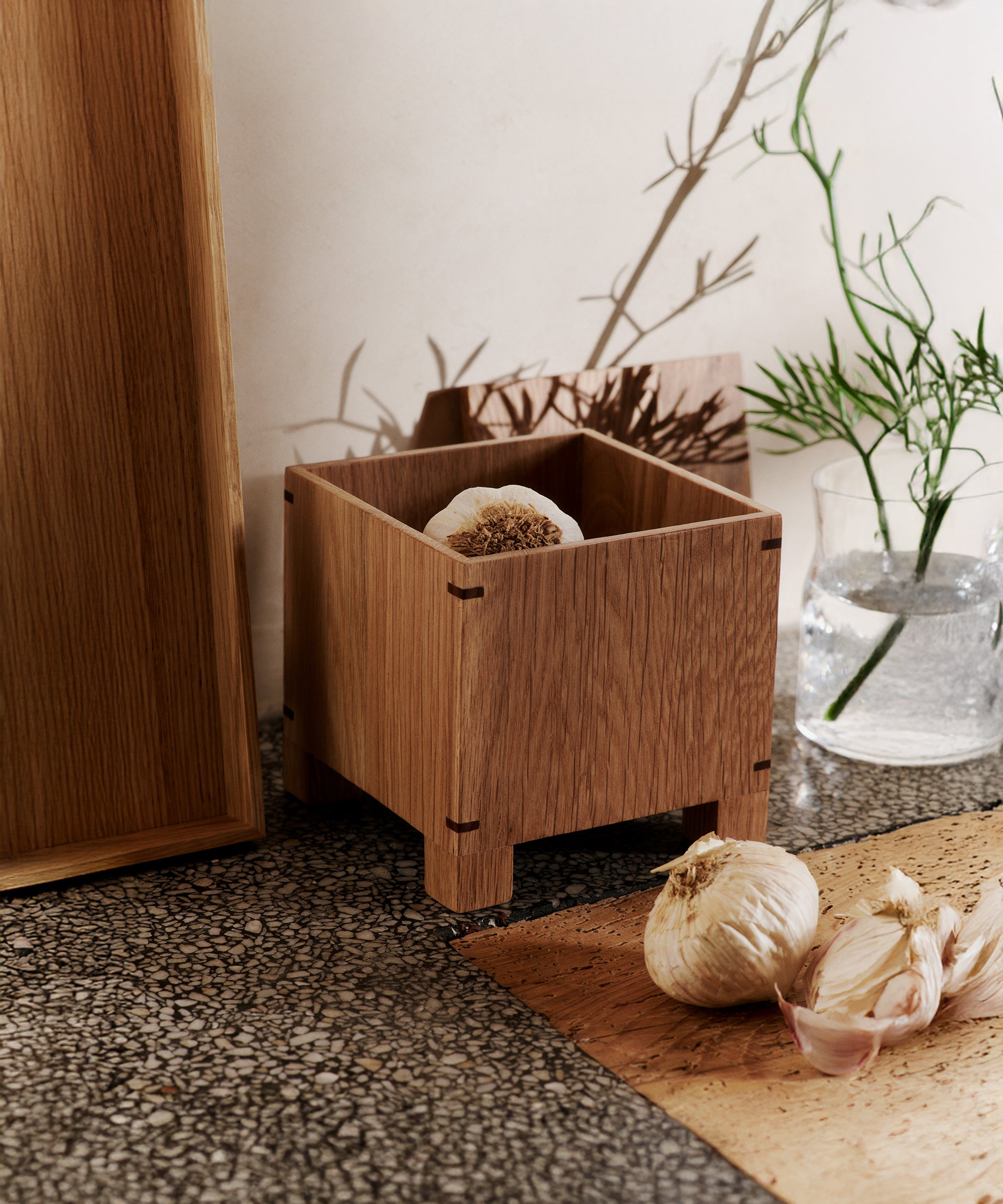 Bon Garlic Box