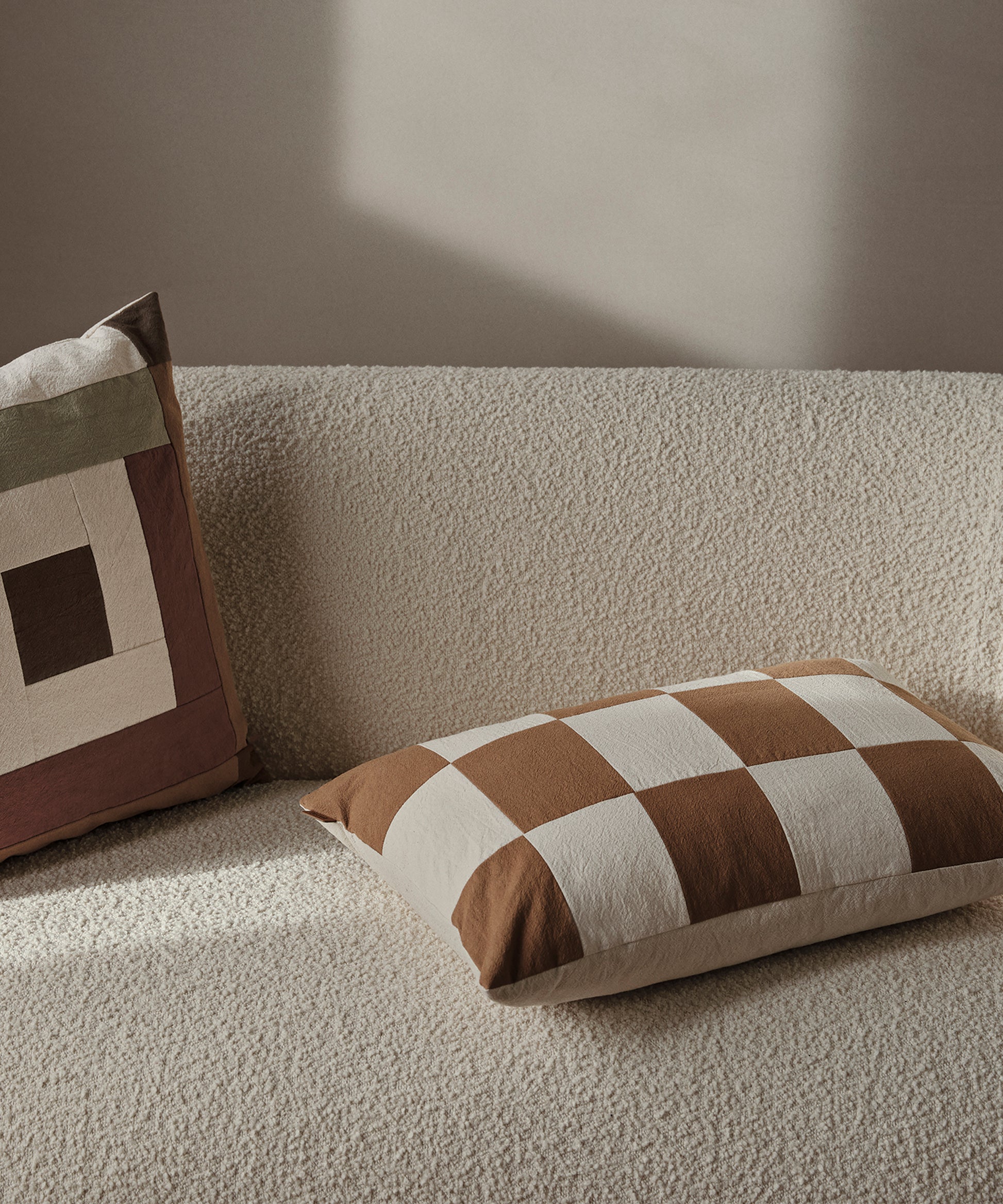 border-patchwork-cushion-04