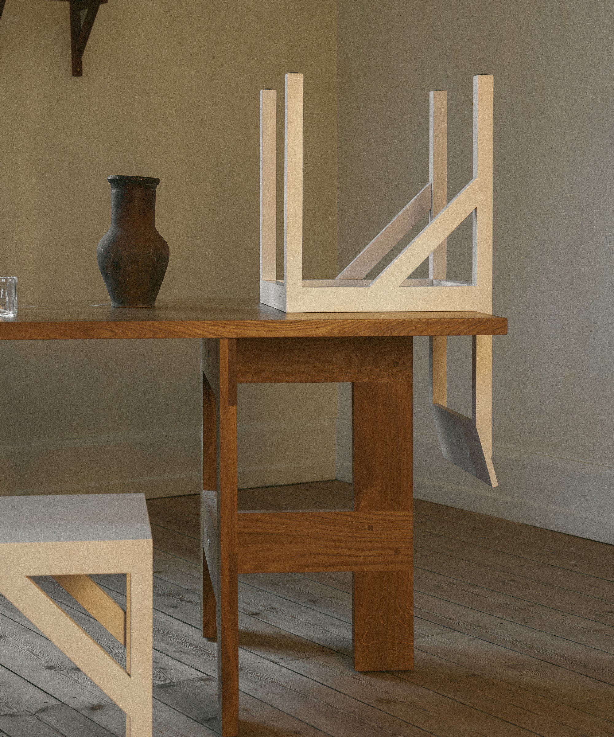 Bracket Chair