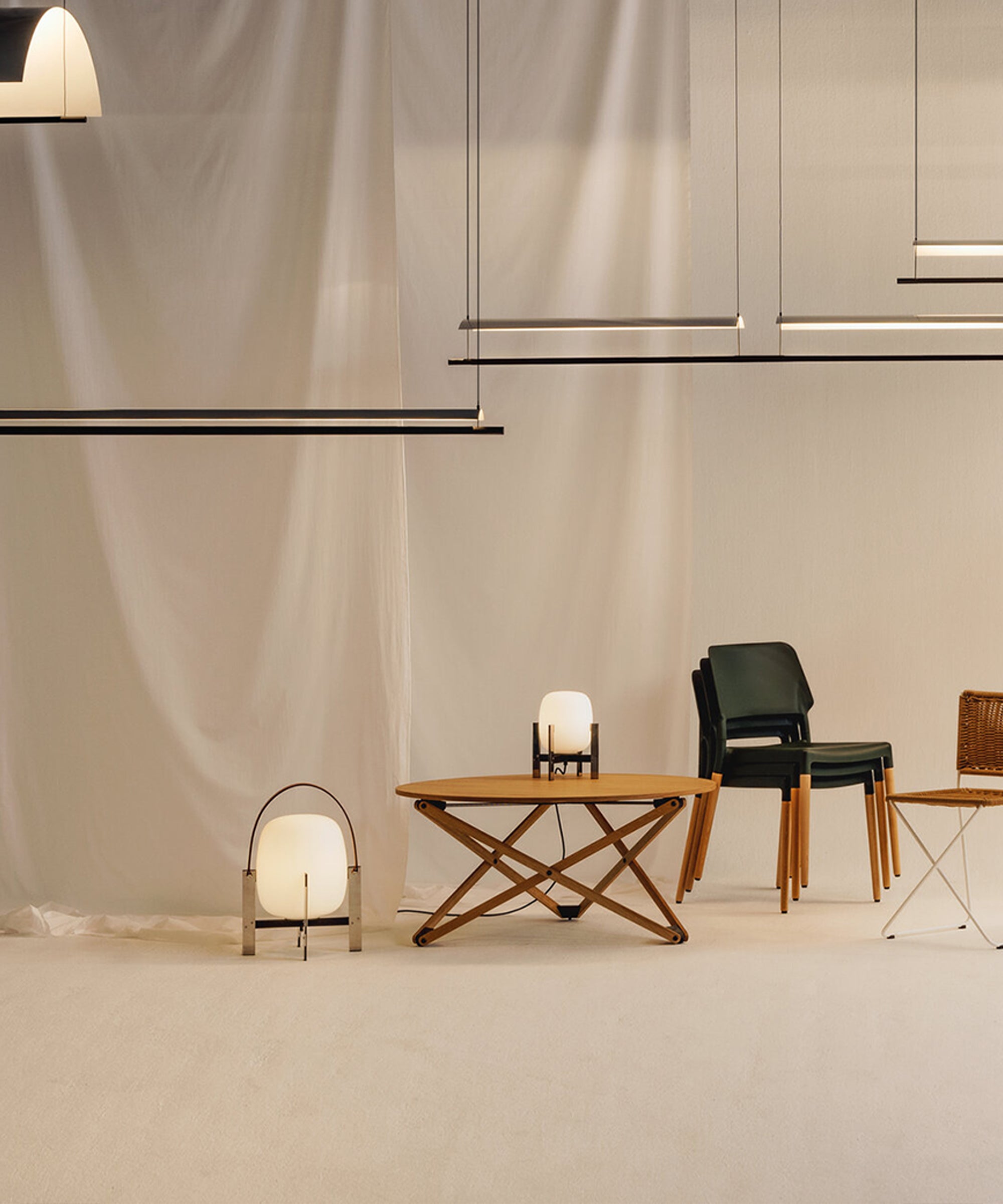Cesta Metalica Table Lamp