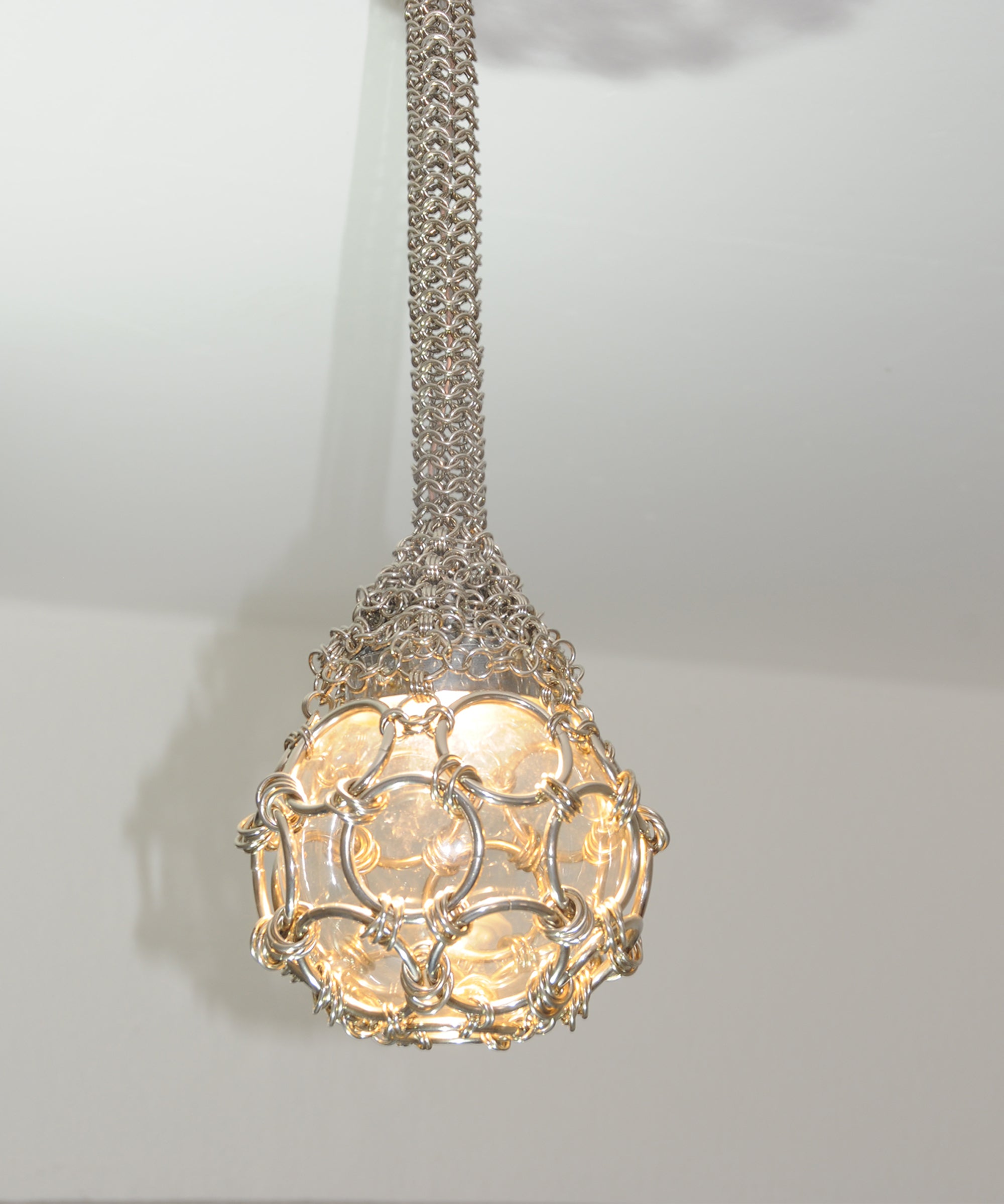 chainmail-dropplet-single-pendant-06