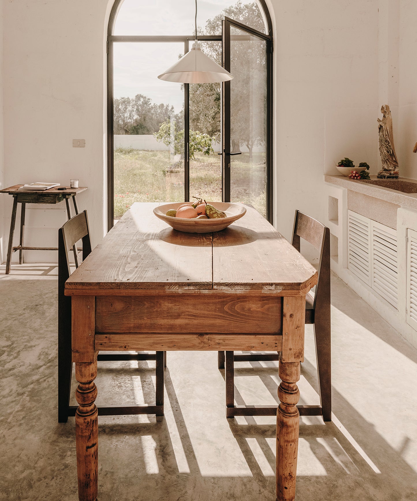 Chair 01