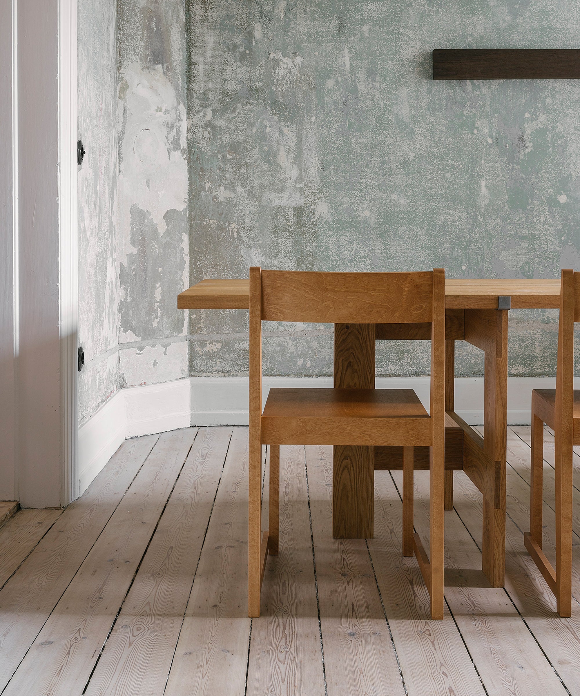 Chair 01