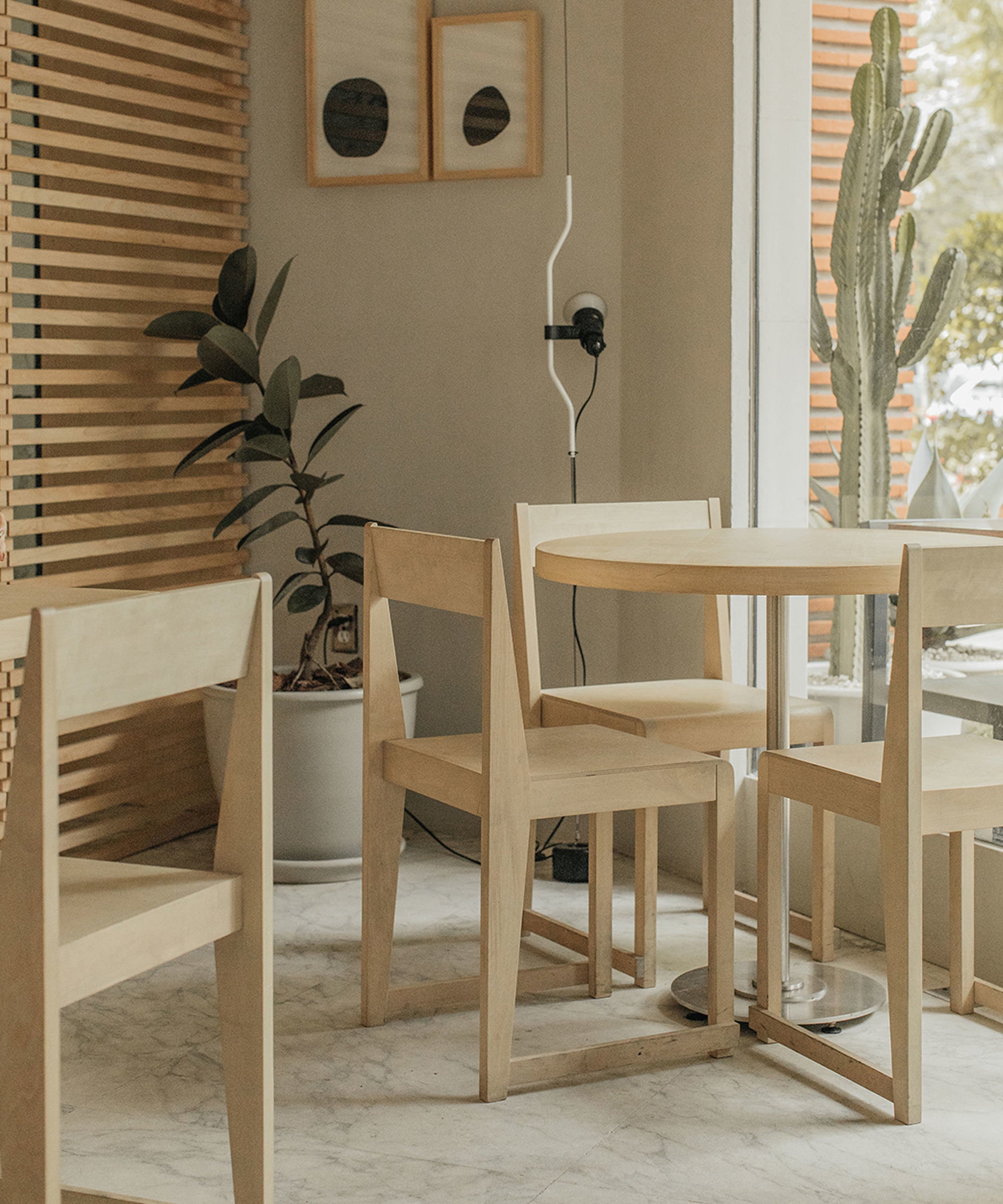 Chair 01