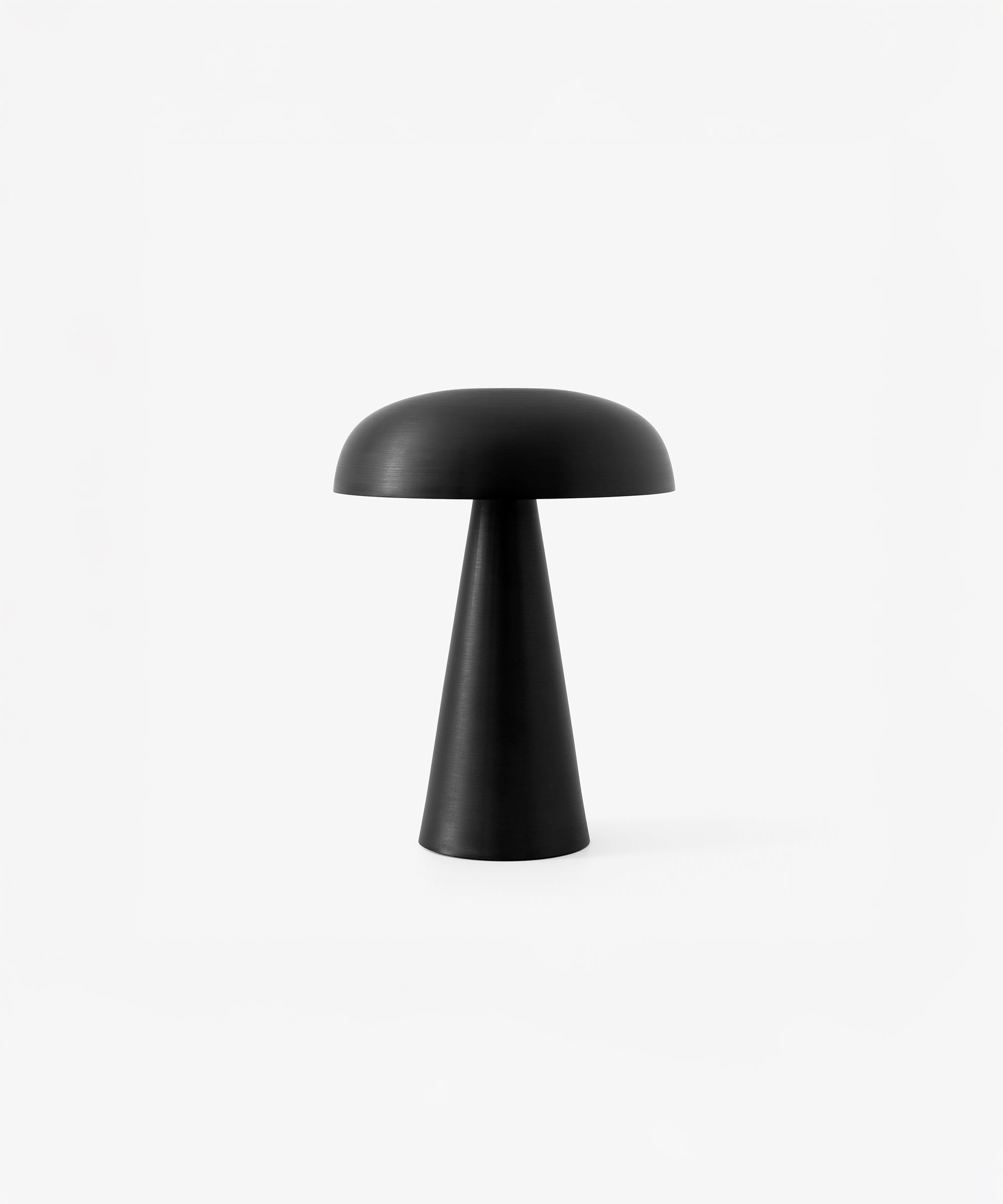 Como Portable Table Lamp SC53