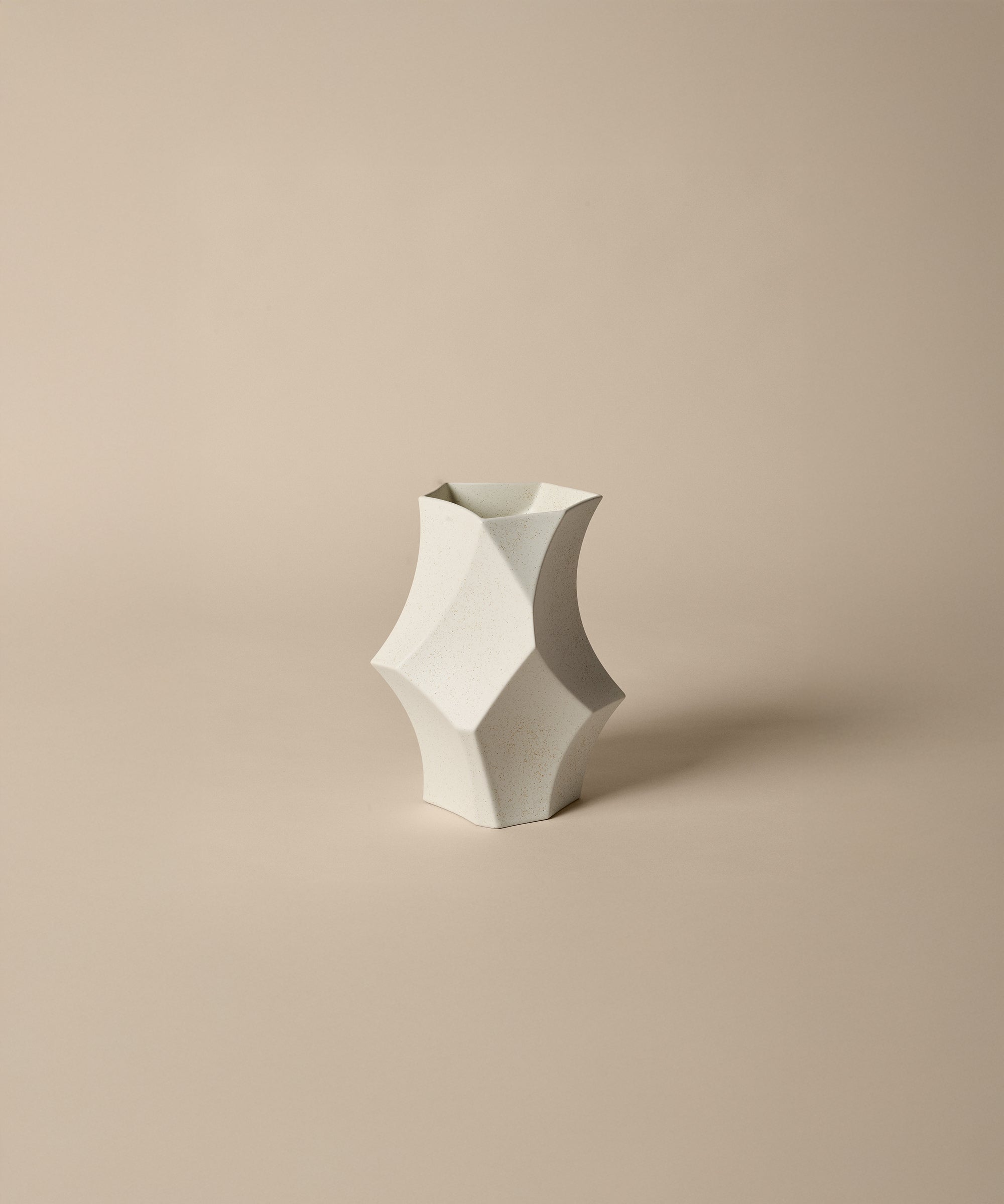 Cueva Vase