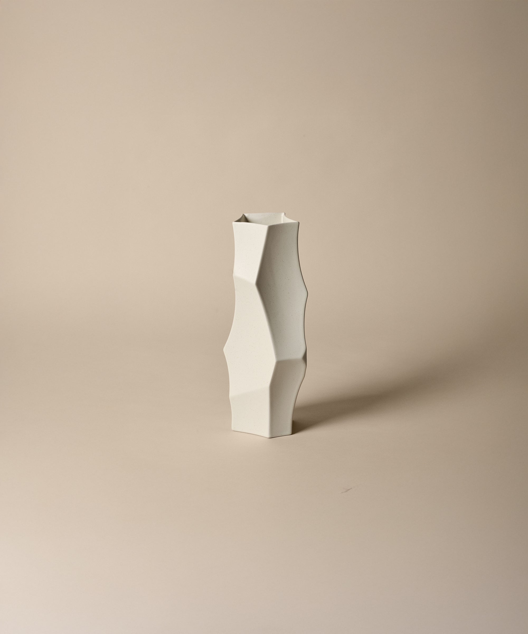 Cueva Vase