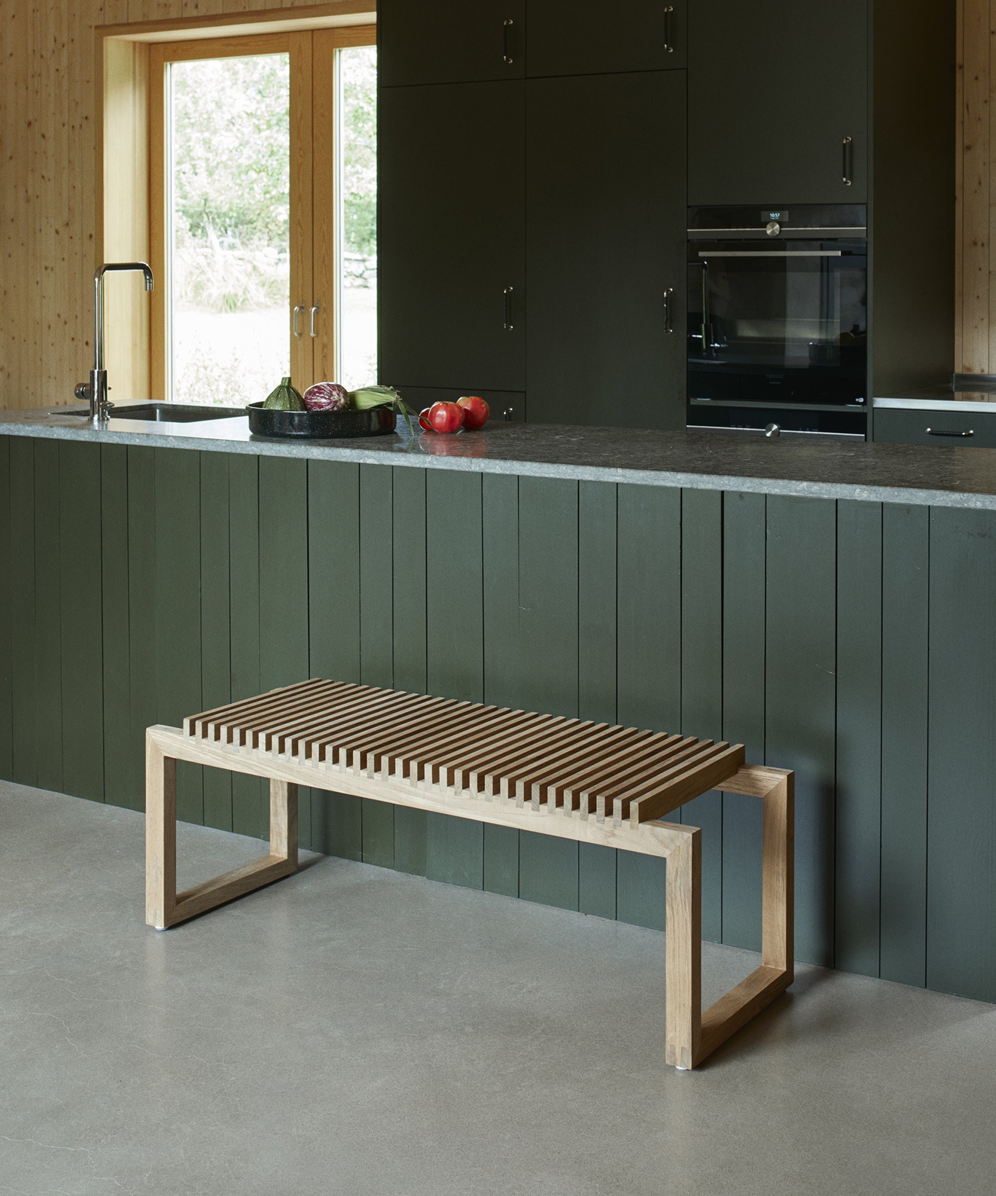 Cutter Bench