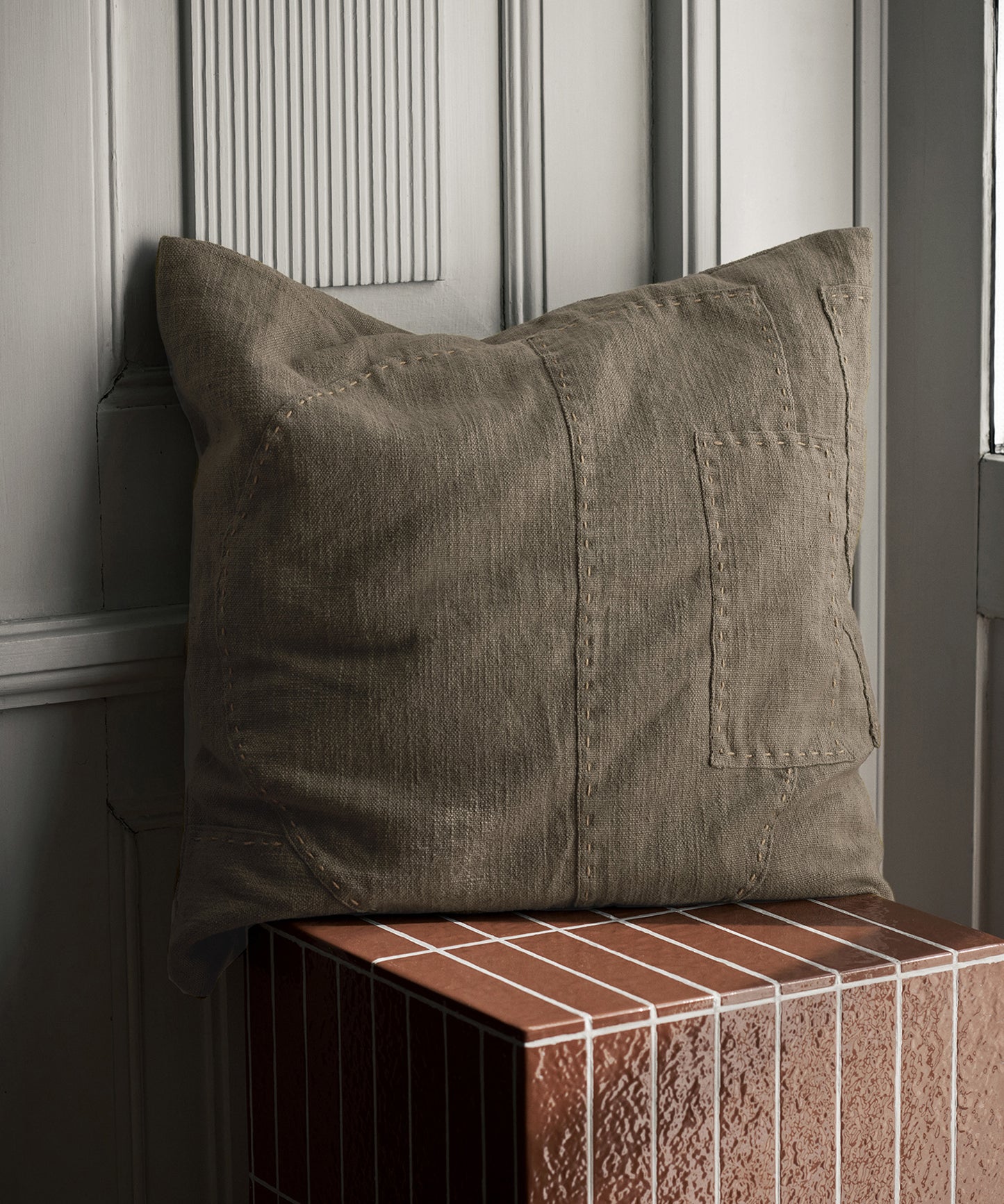 darn-cushion-02