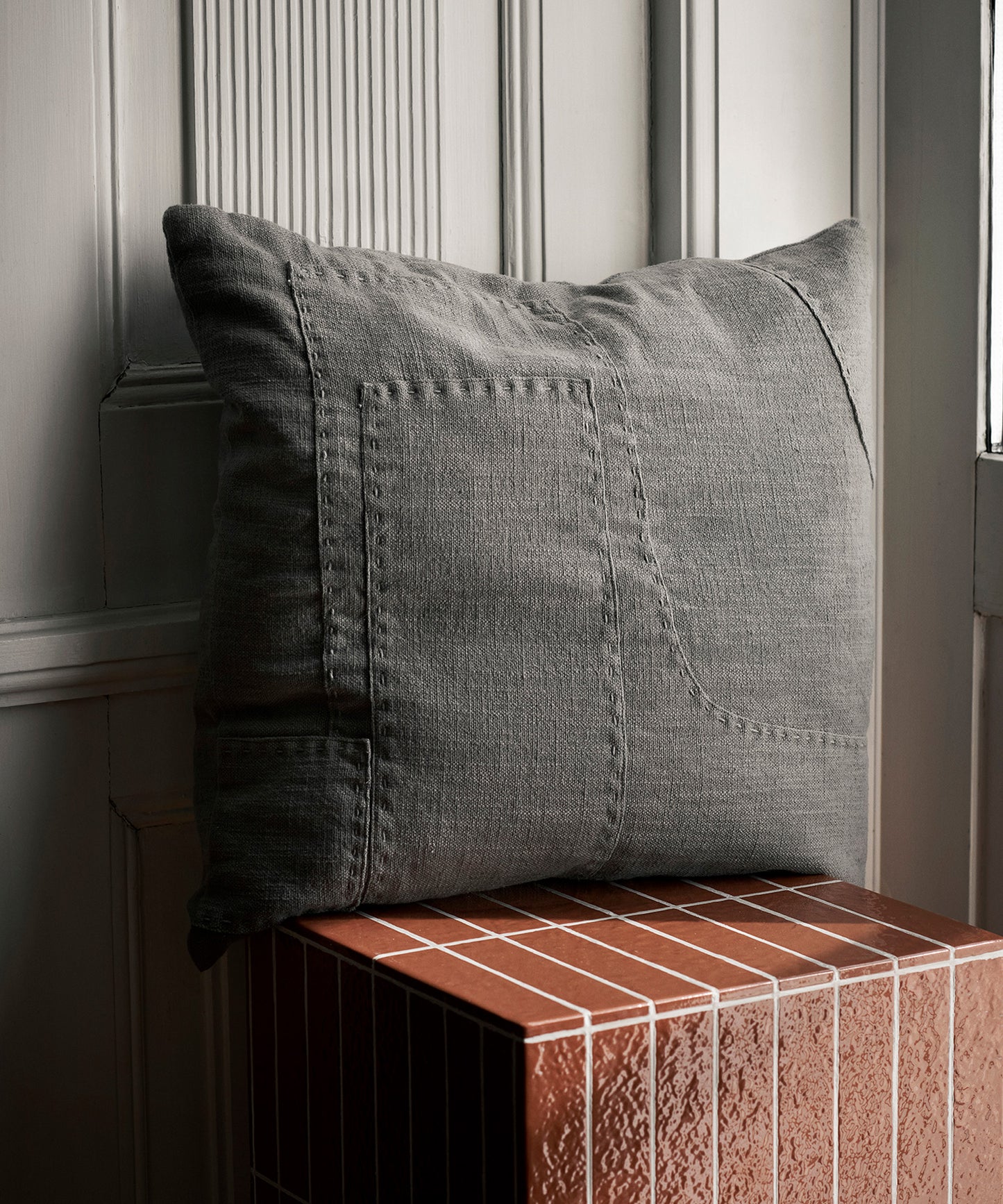 darn-cushion-03