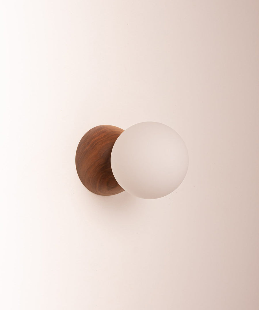 Eklipso Sconce