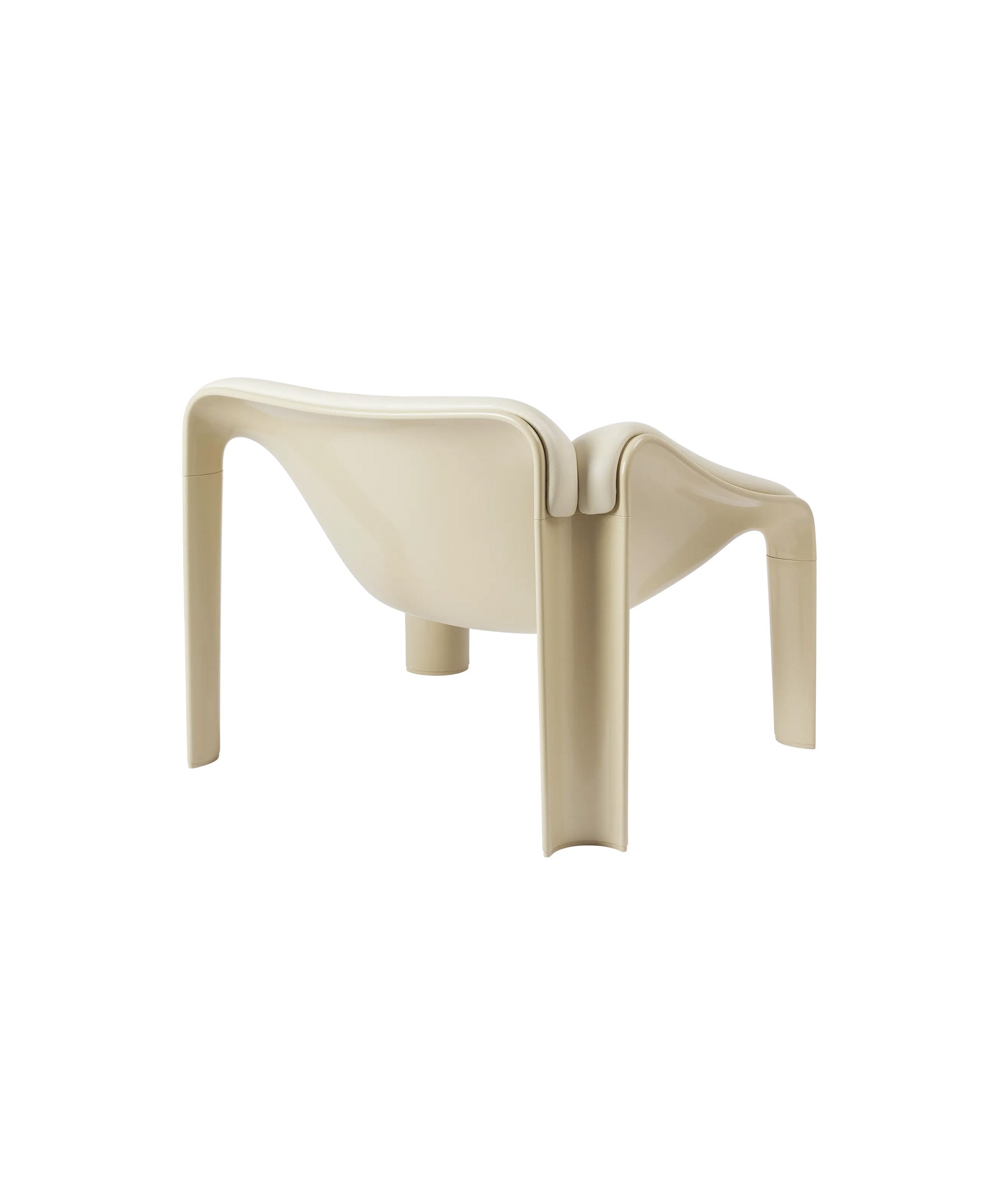 F300 Lounge Chair