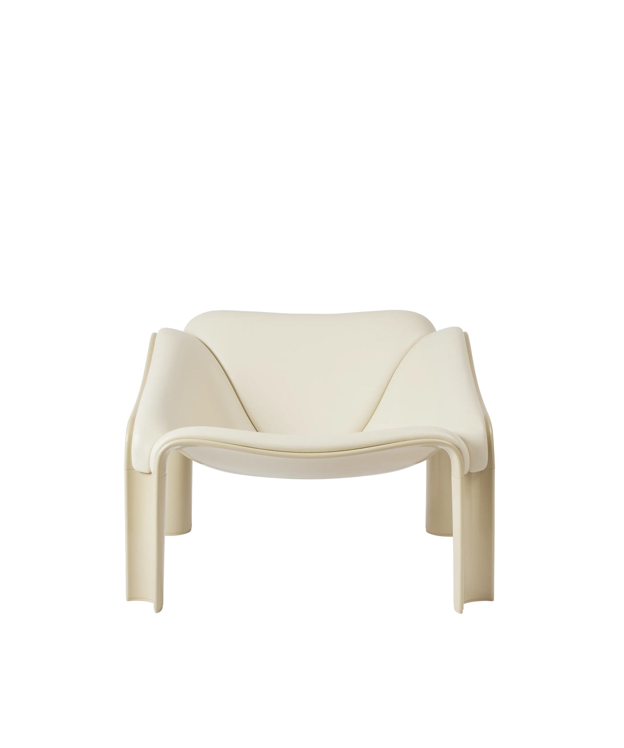 F300 Lounge Chair