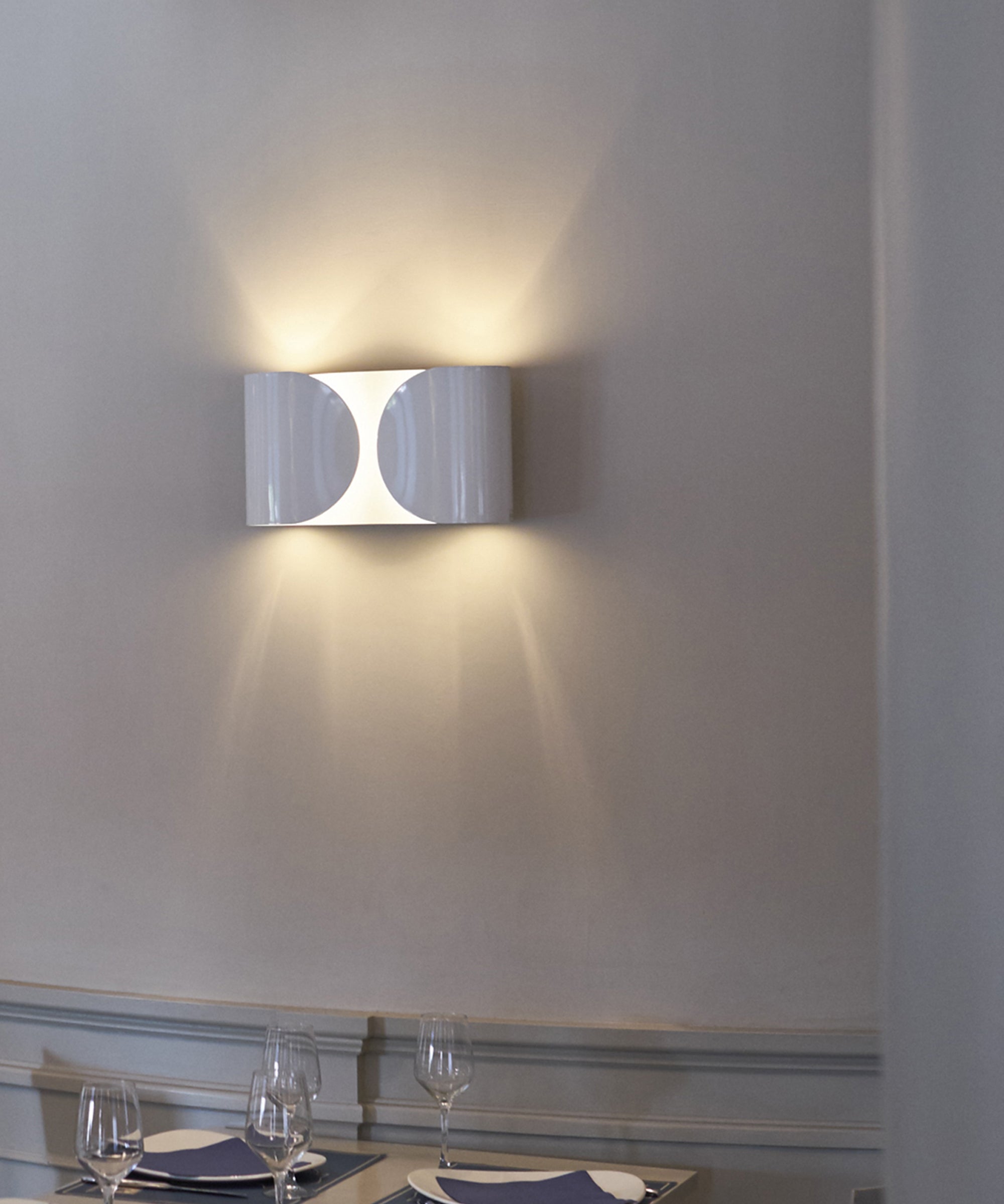 Foglio Wall Lamp