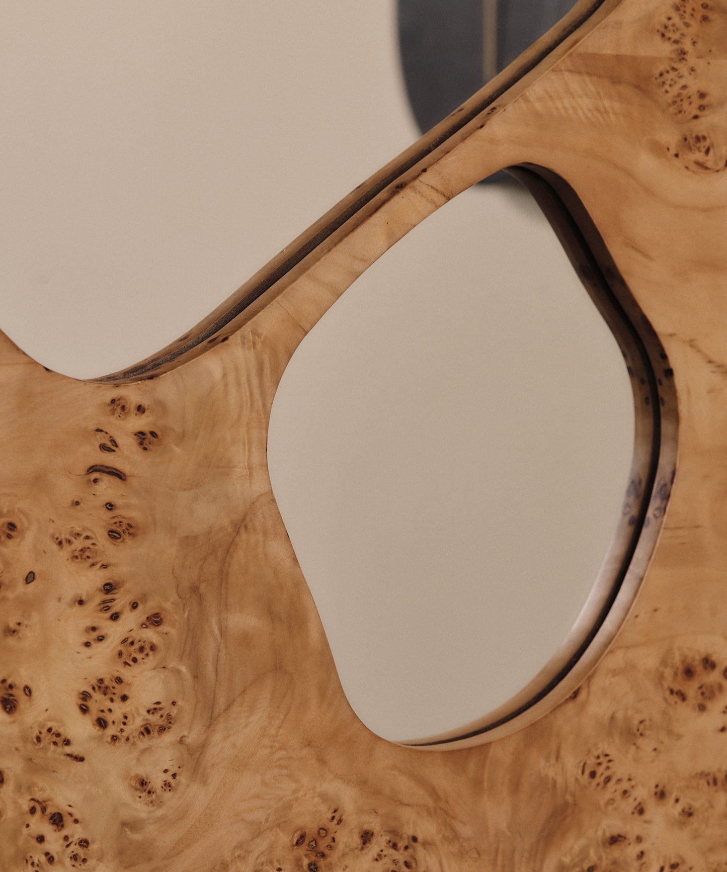 Folia Mirror