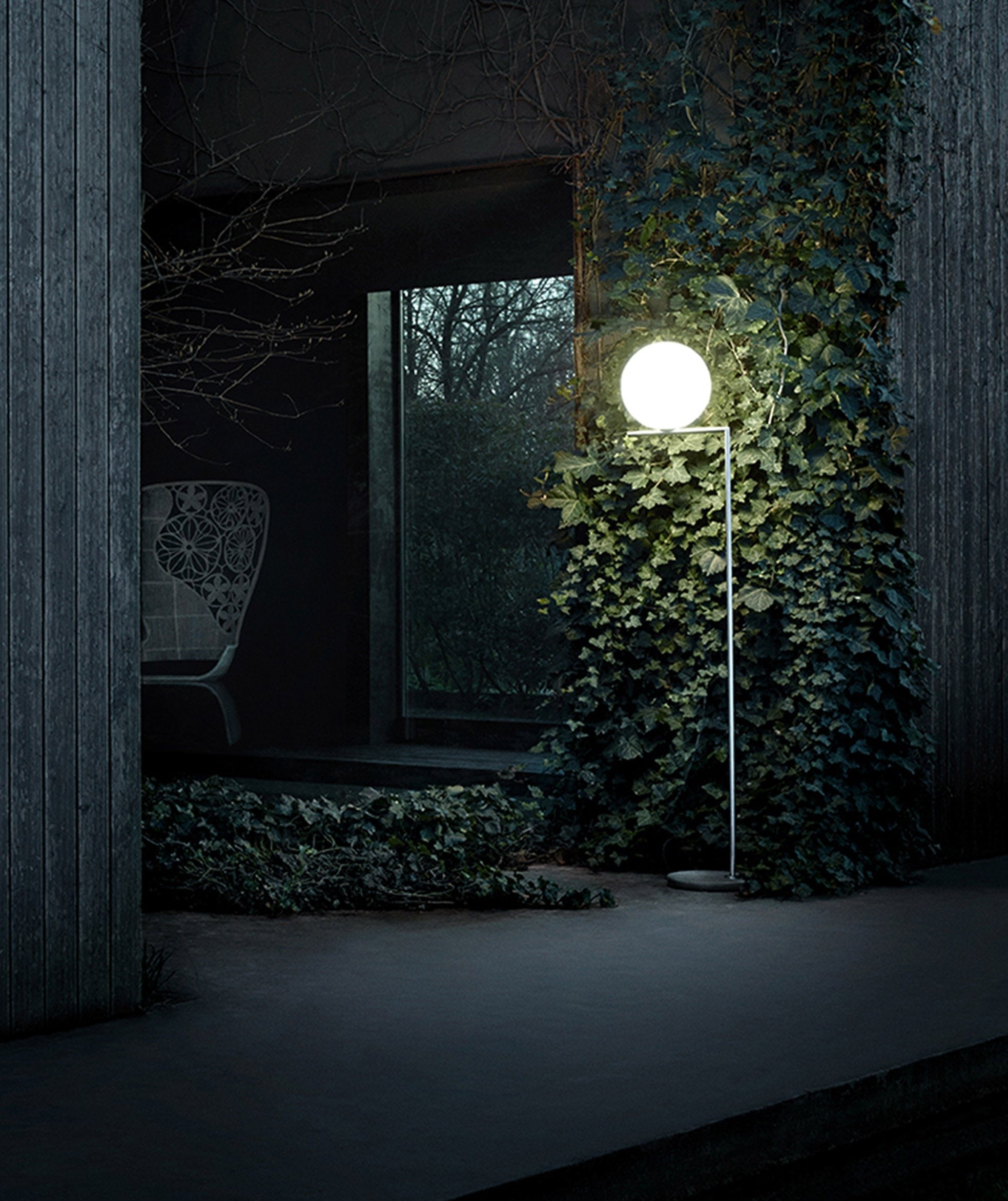 IC Floor Lamp, outdoor
