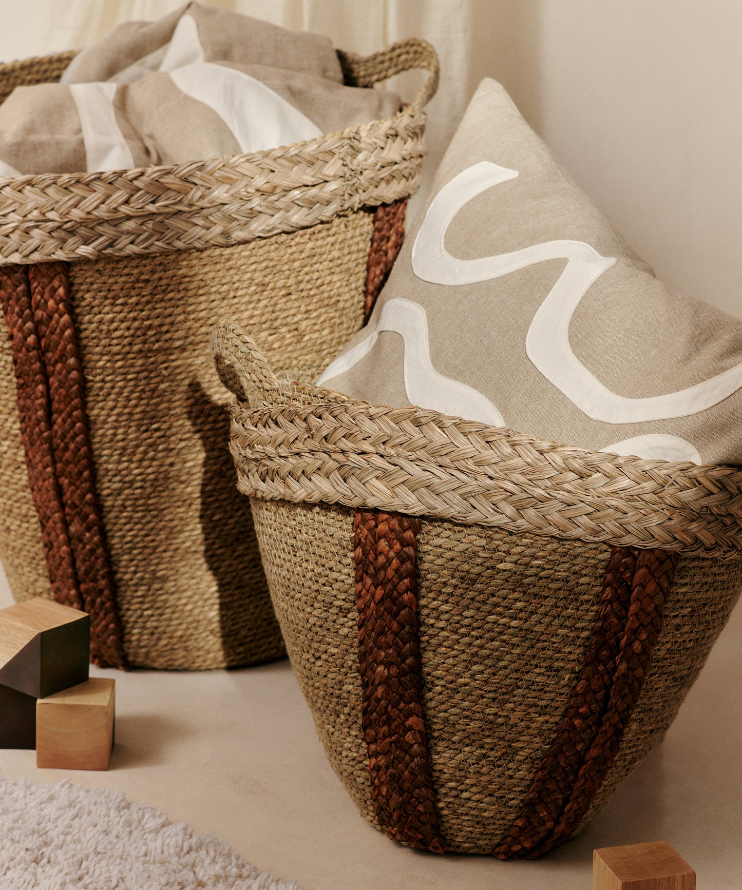 Kove Applique Cushion