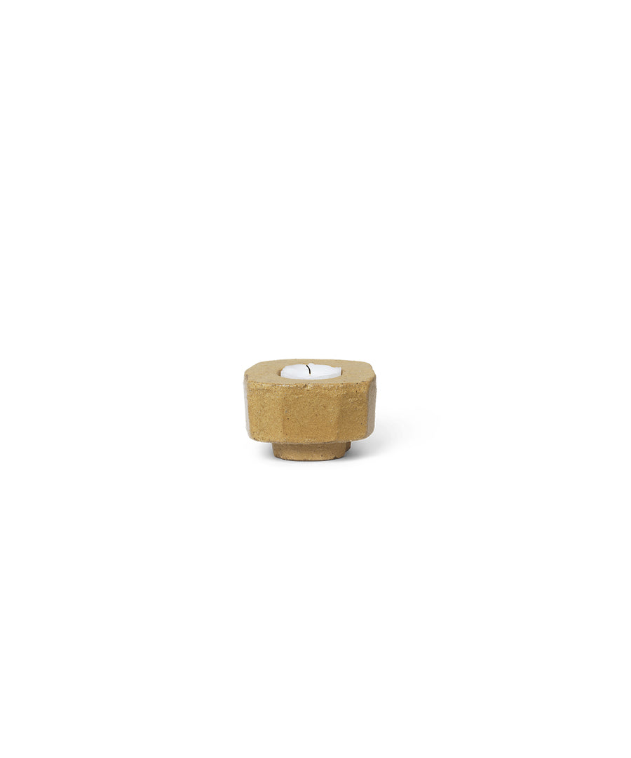 Kurinu Candle Holder