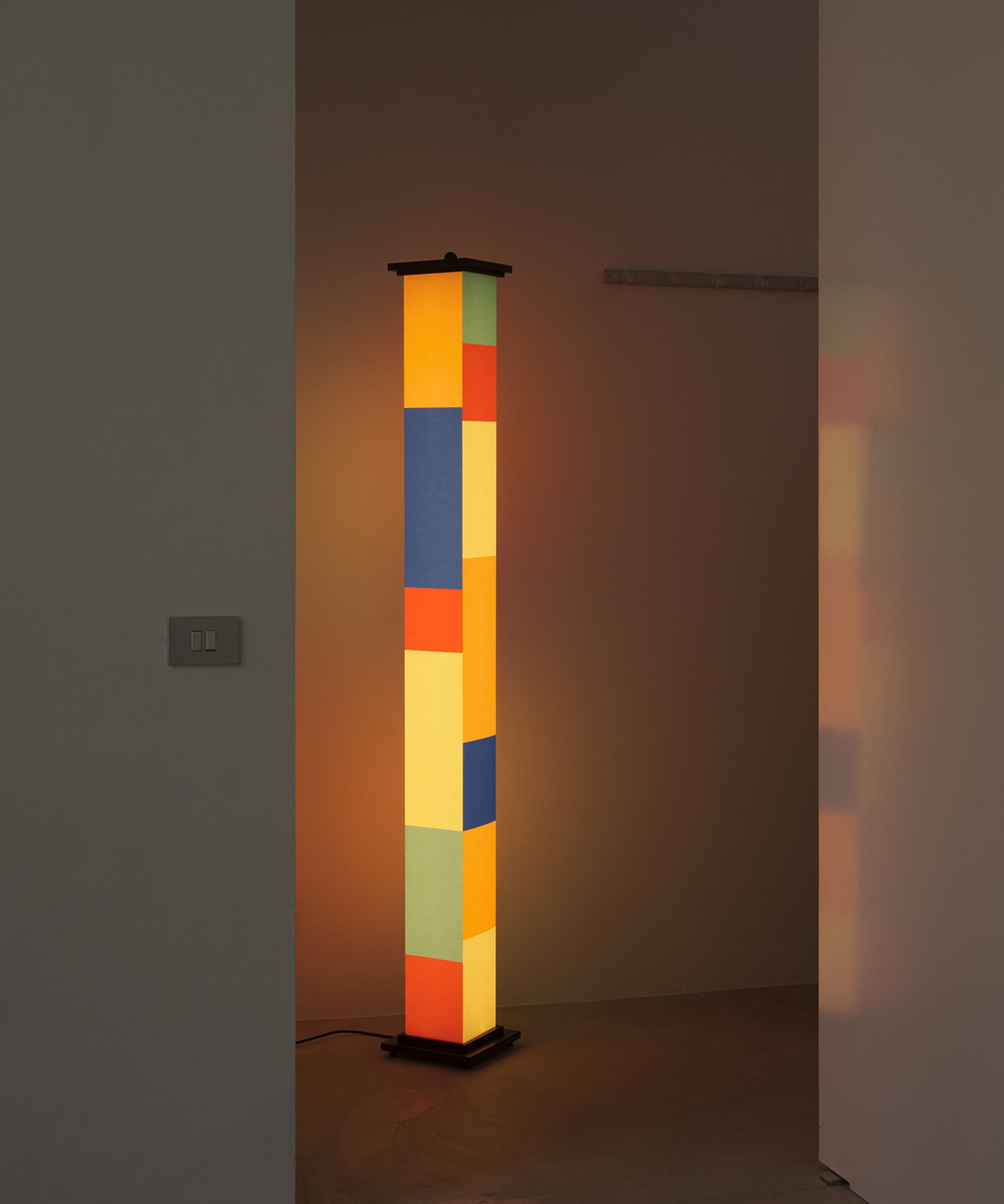La Bella Durmiente Floor Lamp