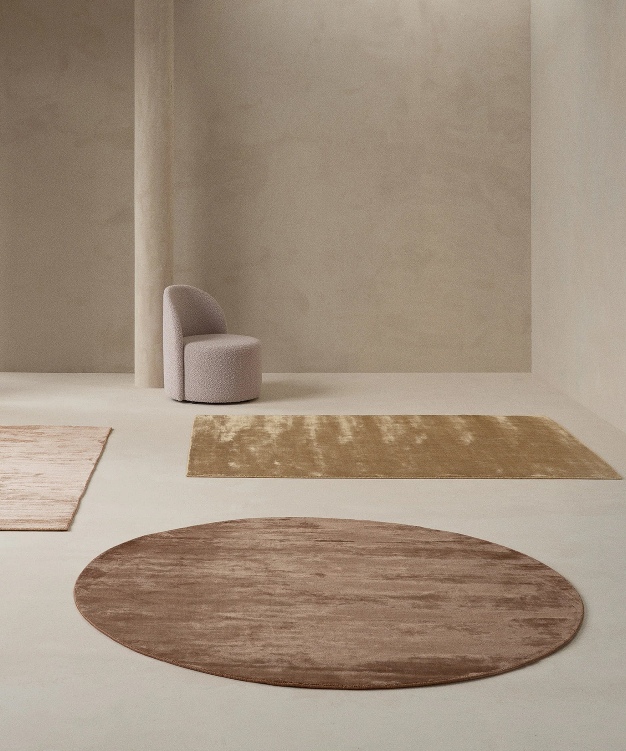 Lucens Round Rug