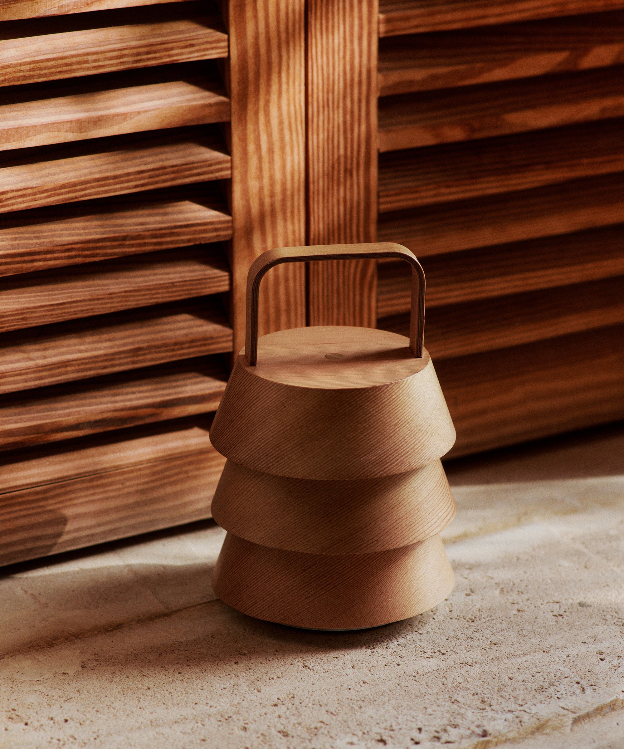 Luver Portable Lamp