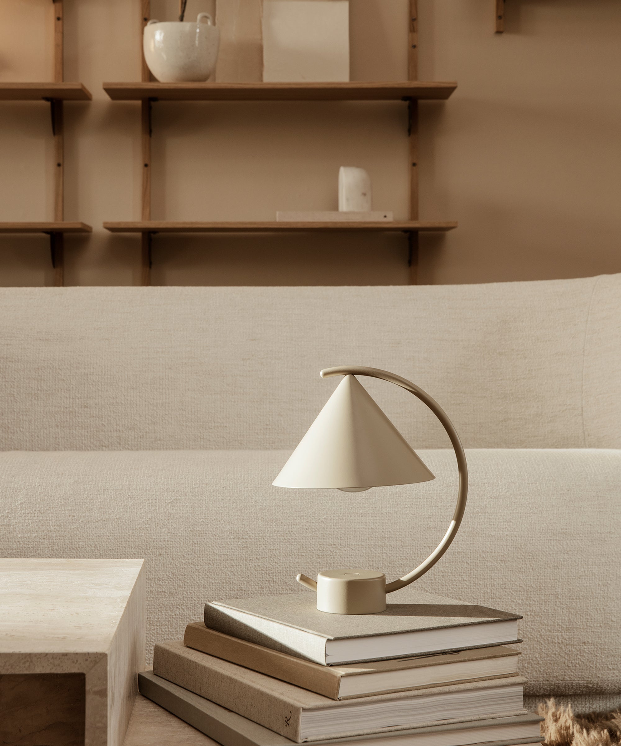 Meridian Lamp