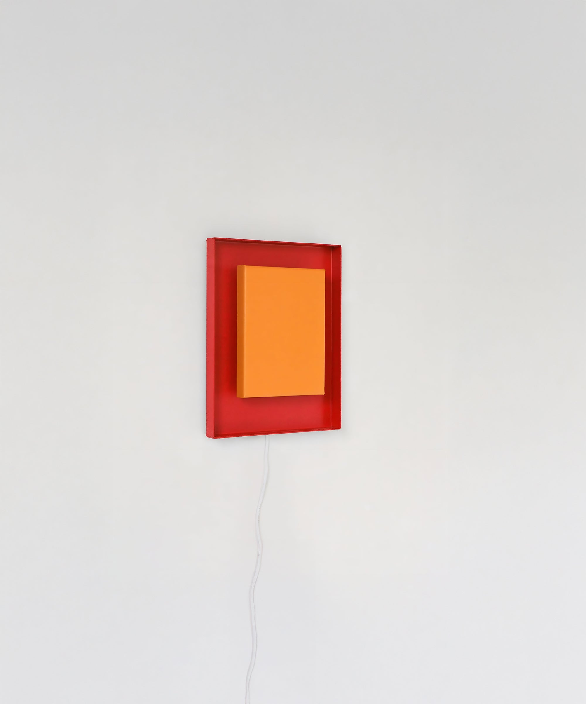 Mira Sconce