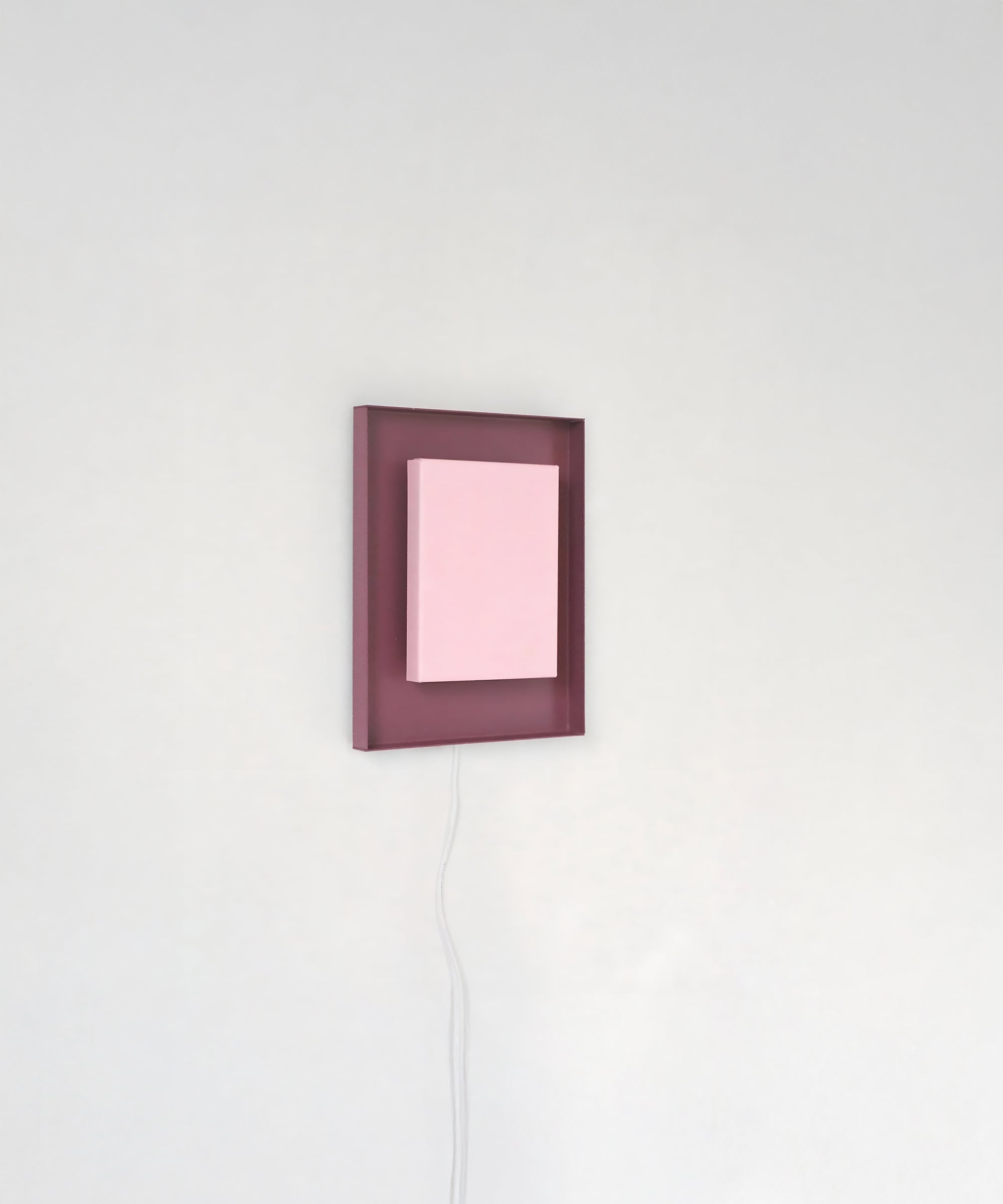 Mira Sconce