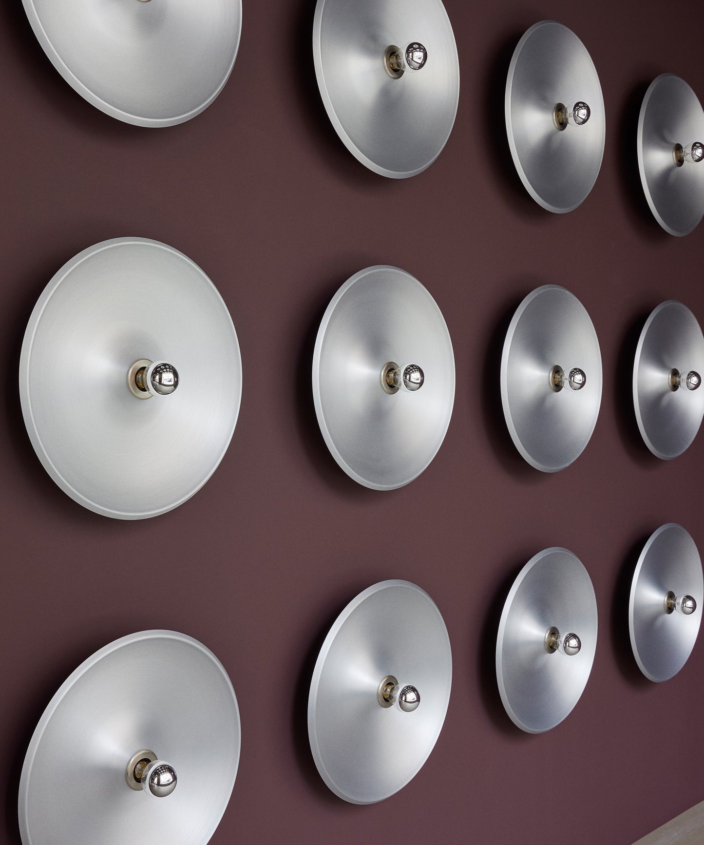 Model 262 Wall Lamp
