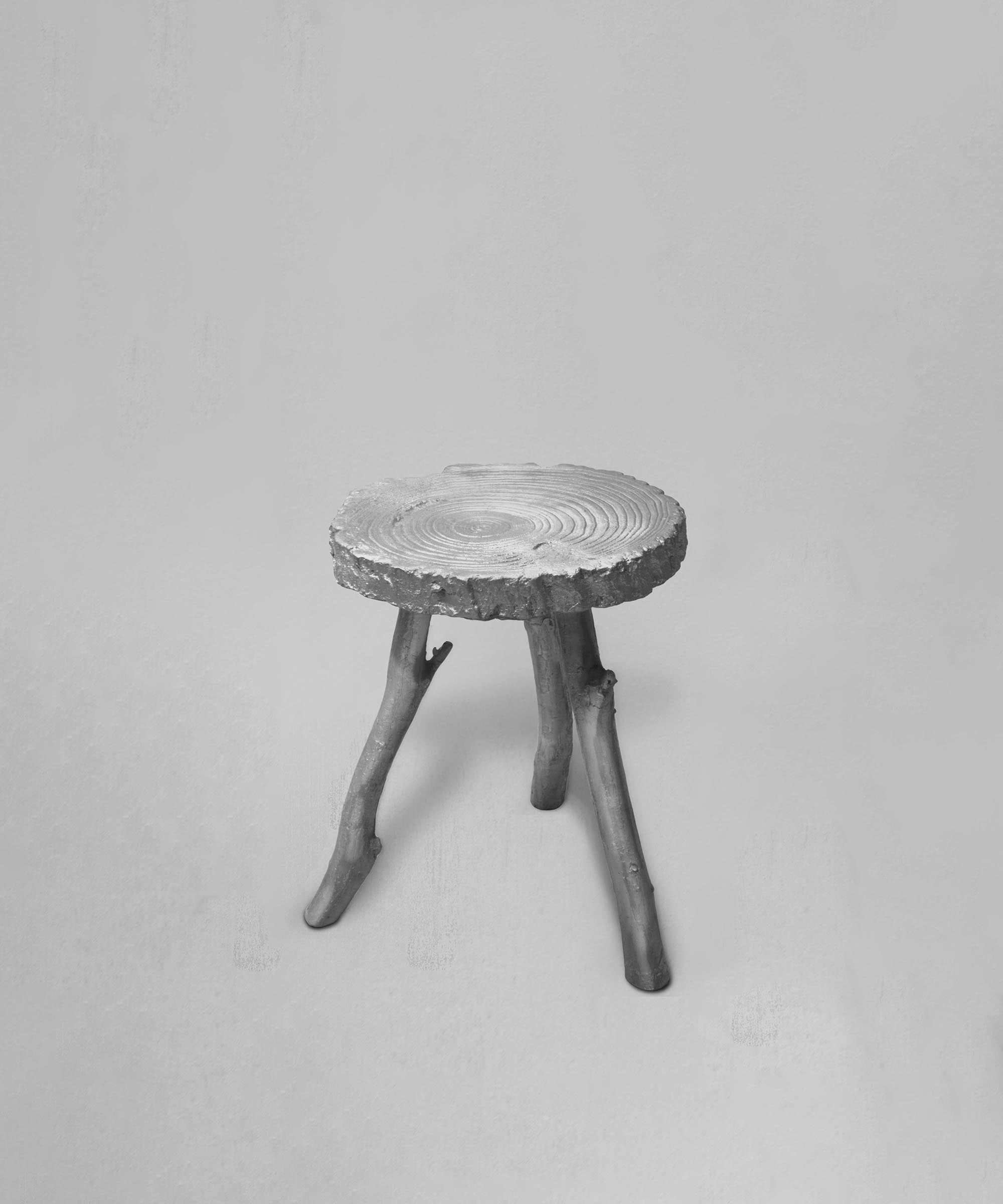 Neo Primitive Stool 01