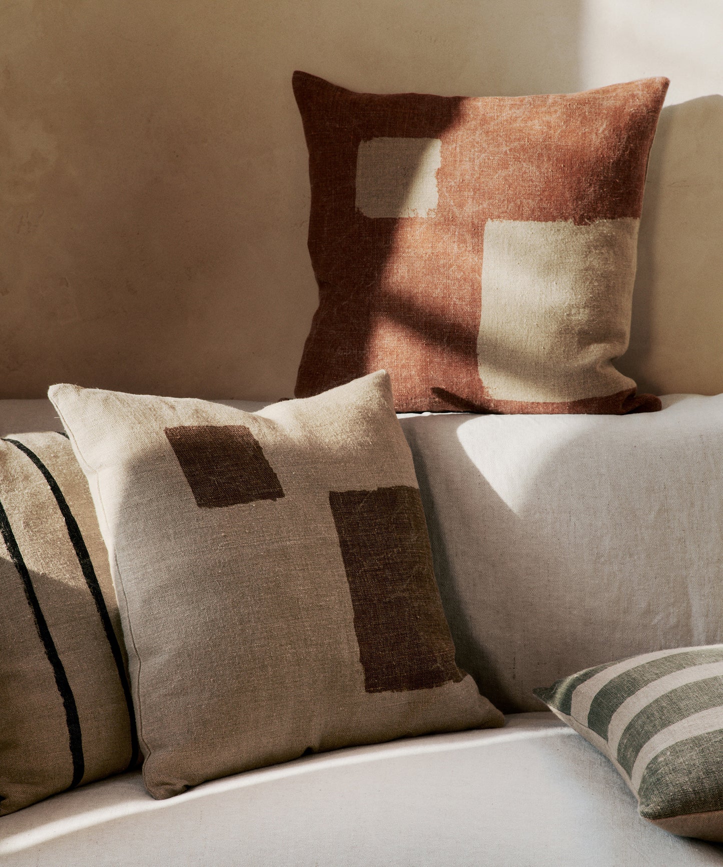 Oleo Cushion