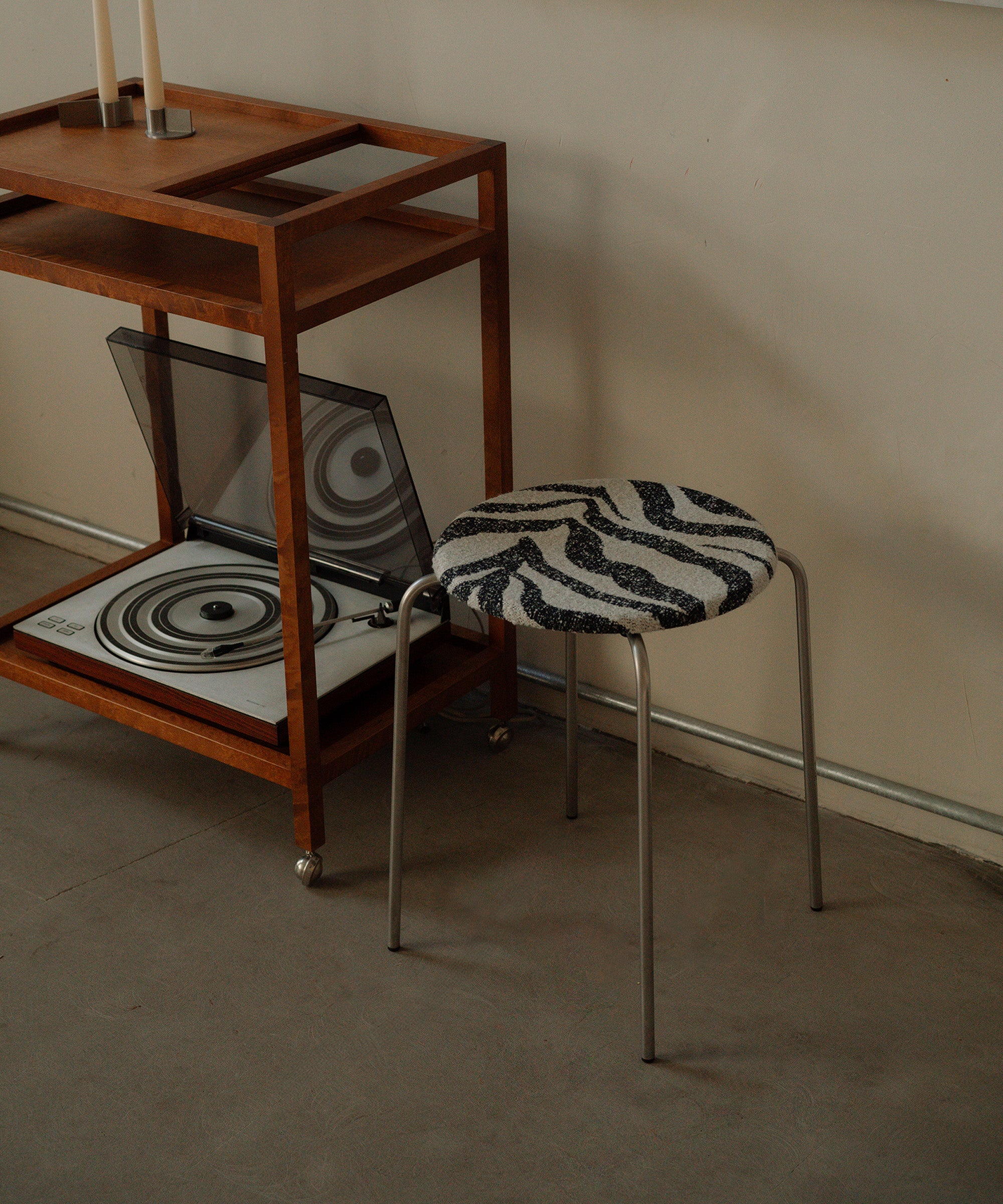 Petit Rond Stool