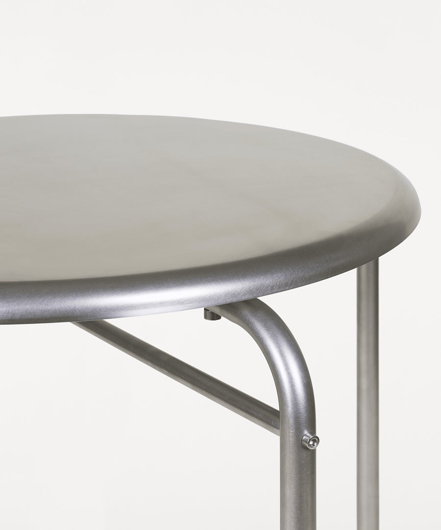 Petit Rond Table