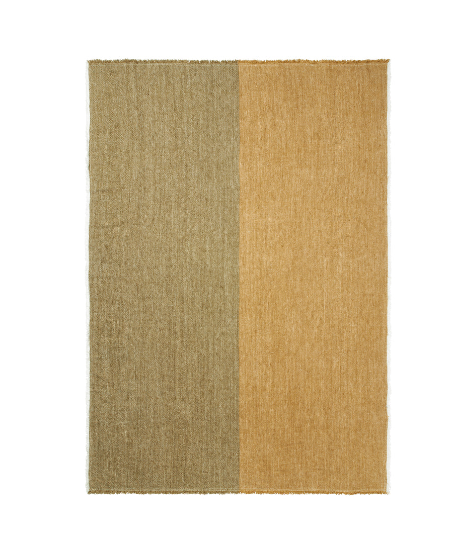 Pila Linen Throw