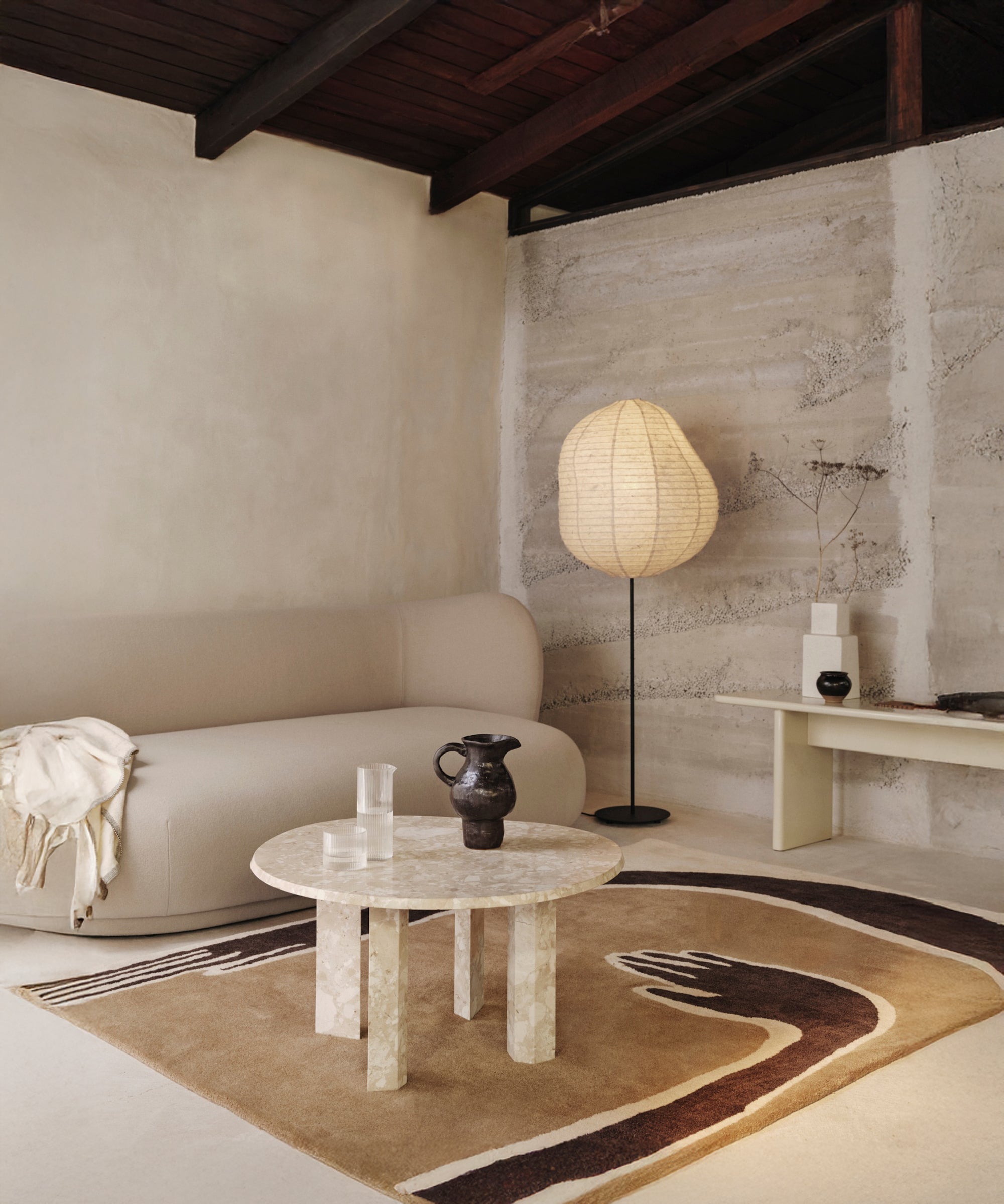 Pose Tufted Rug